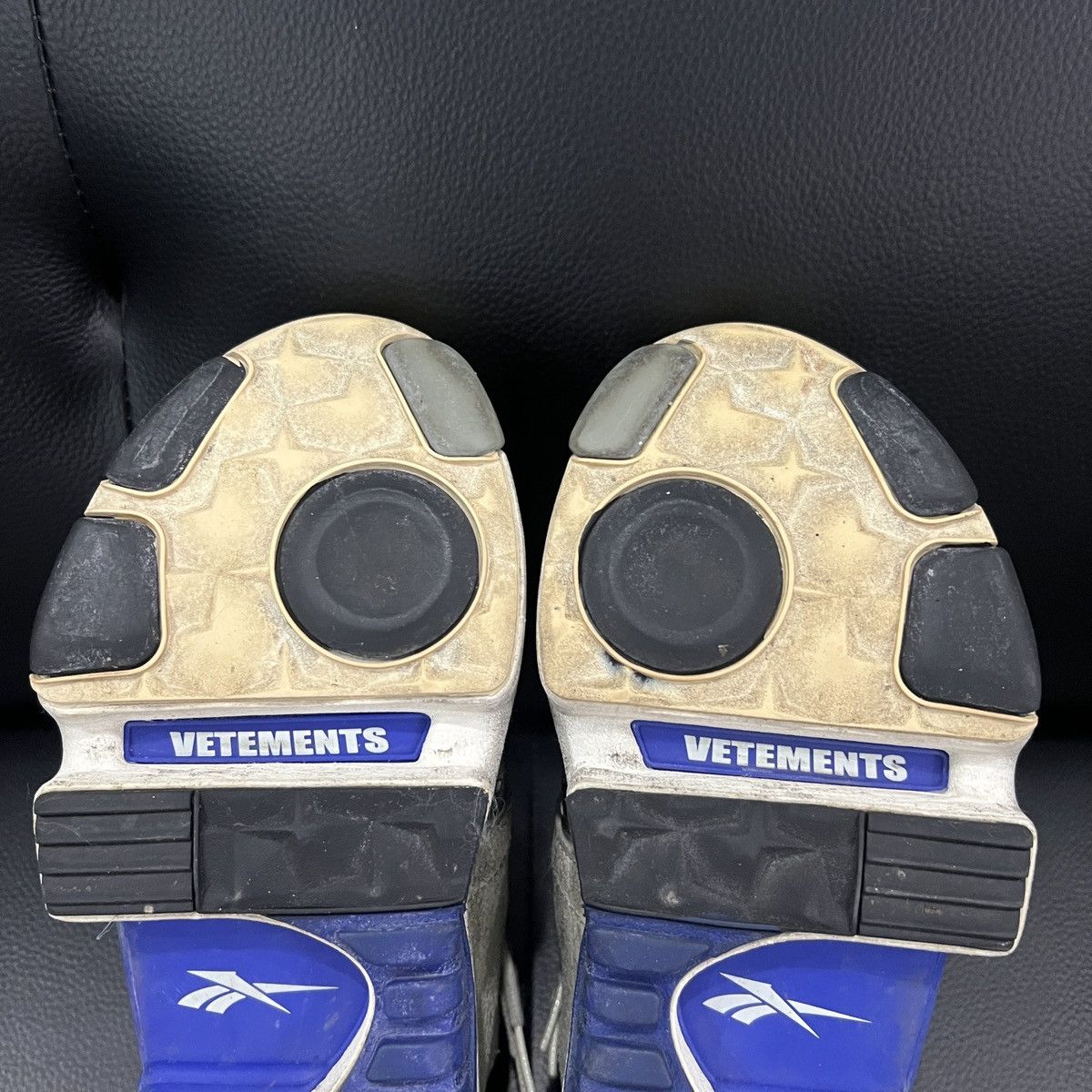 Reebok × Vetements Vetements by Reebok Size US 7 / EU 40 - 19 Thumbnail