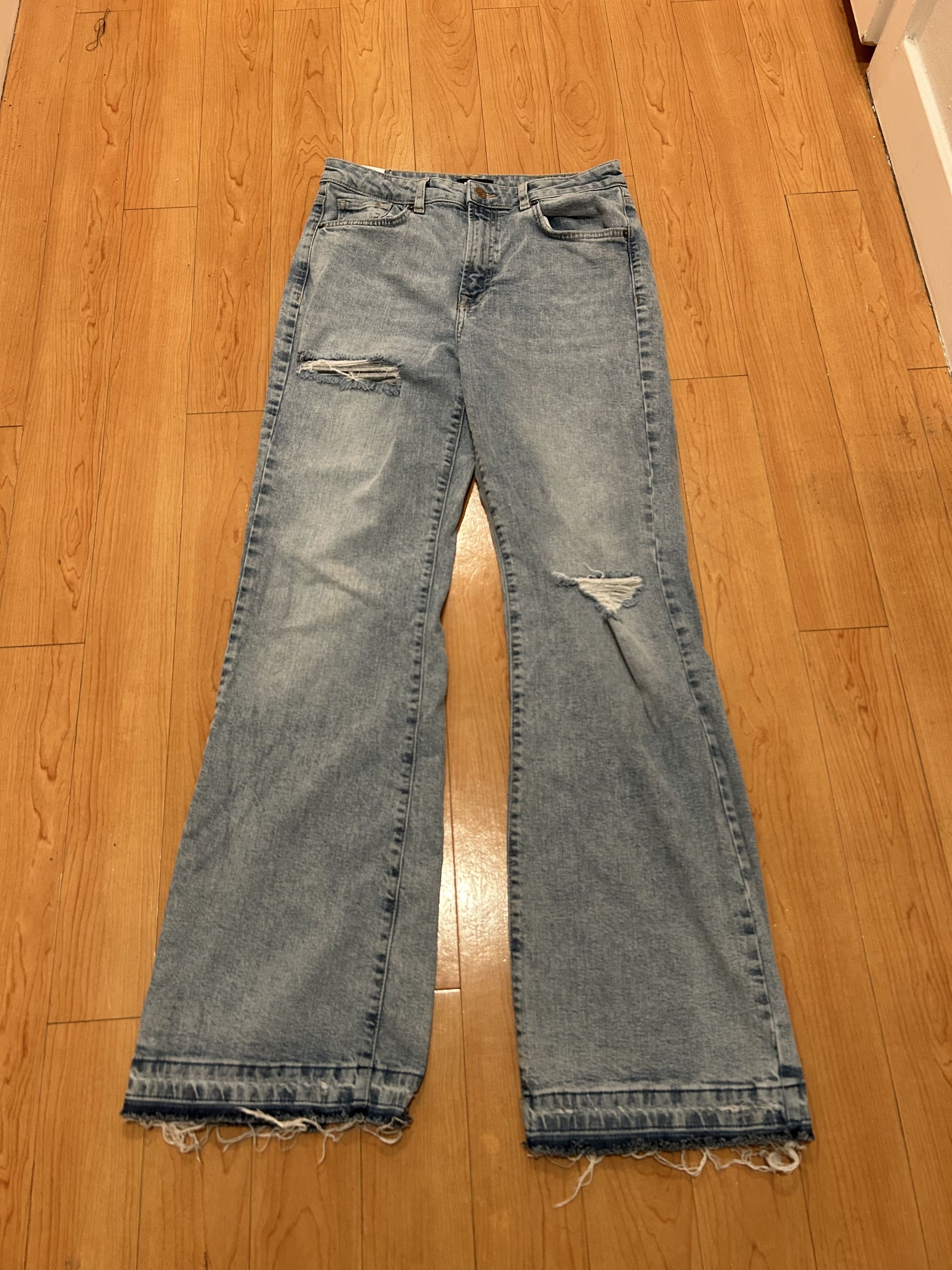 Playboy PLAYBOY flare jeans lightwash Size 28" / US 6 / IT 42 - 1 Thumbnail