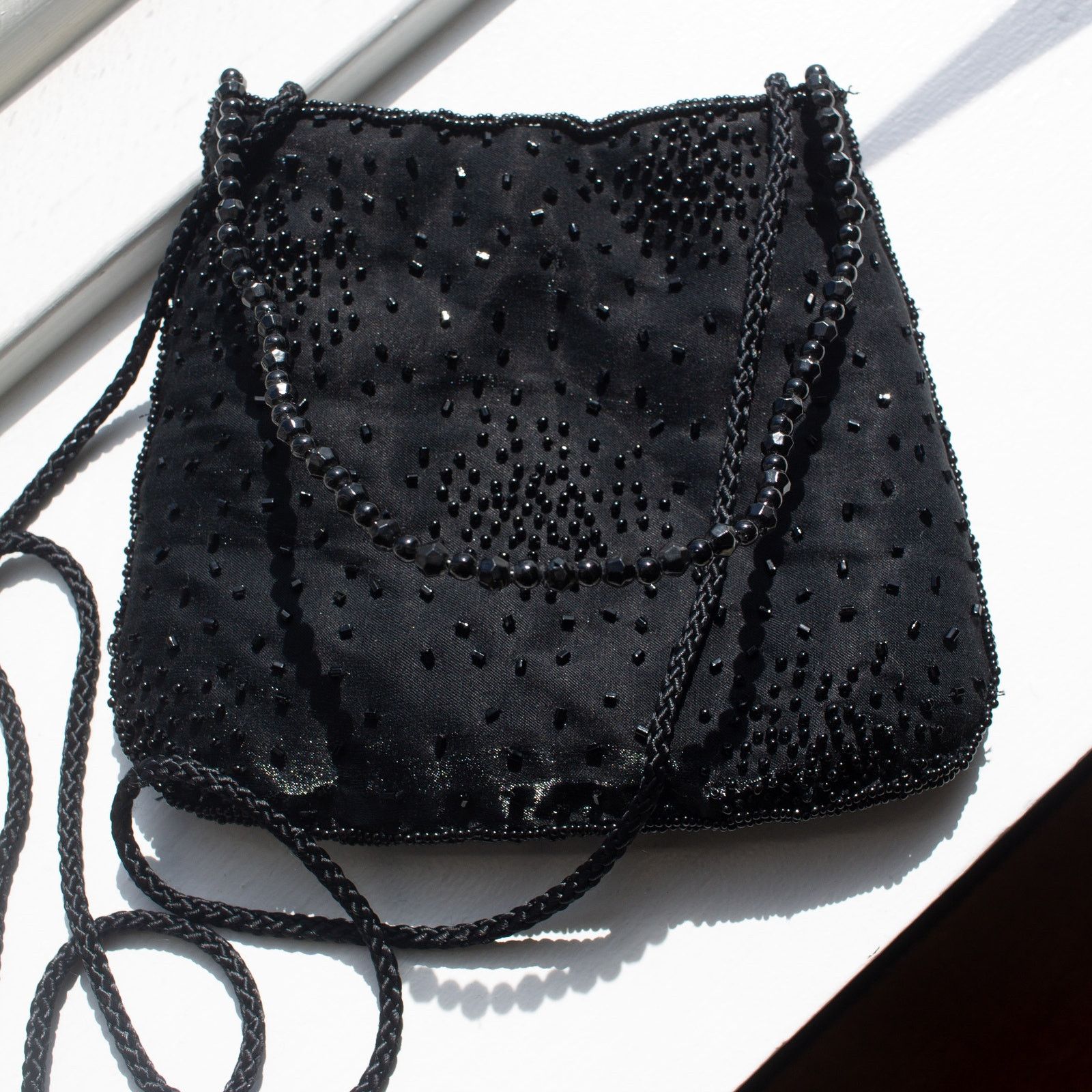 Vintage Y2K Beaded Satin Handbag with Top Handle Black Size ONE SIZE - 2 Thumbnail