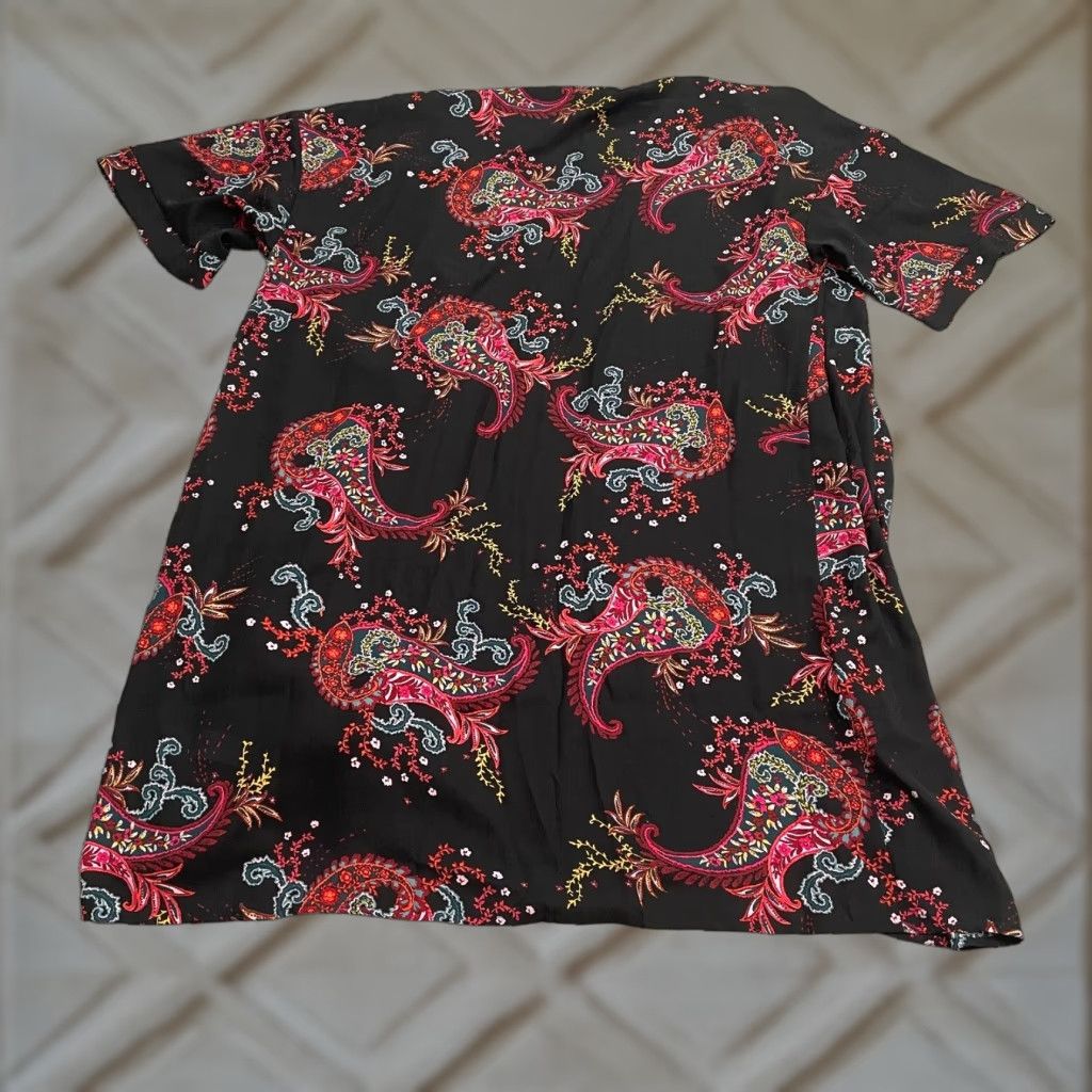 Forever 21 FOREVER 21 + Casual Jacket Womens 0X Black Multi Paisley Short Sleeve Kimono NWT Size 40" / US 18 - 1 Thumbnail