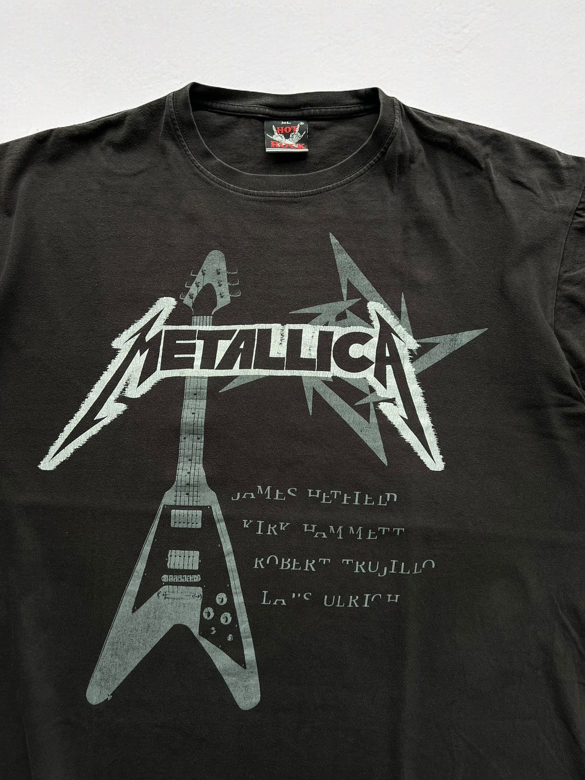 Metallica × Vintage METALLICA GOTHIC 00s GUITAR TEE BAND TEES T SHIRT VINTAGE Size US L / EU 52-54 / 3 - 3 Thumbnail