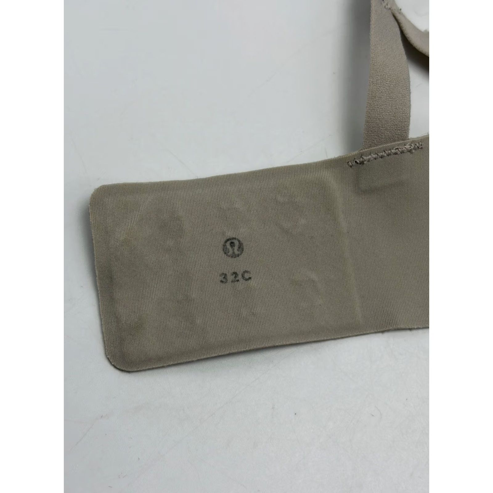 Lululemon Lululemon Take Shape Bra LW2BK9S Size 32C Beige Workout Adjustable Wireless Sports Bra Womens Shirt Size ONE SIZE - 8 Thumbnail