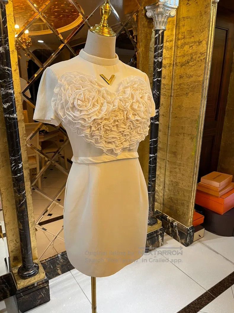 Valentino Valentino Three-dimensional classic logo vase Hepburn styl Size M / US 6-8 / IT 42-44 - 5 Thumbnail