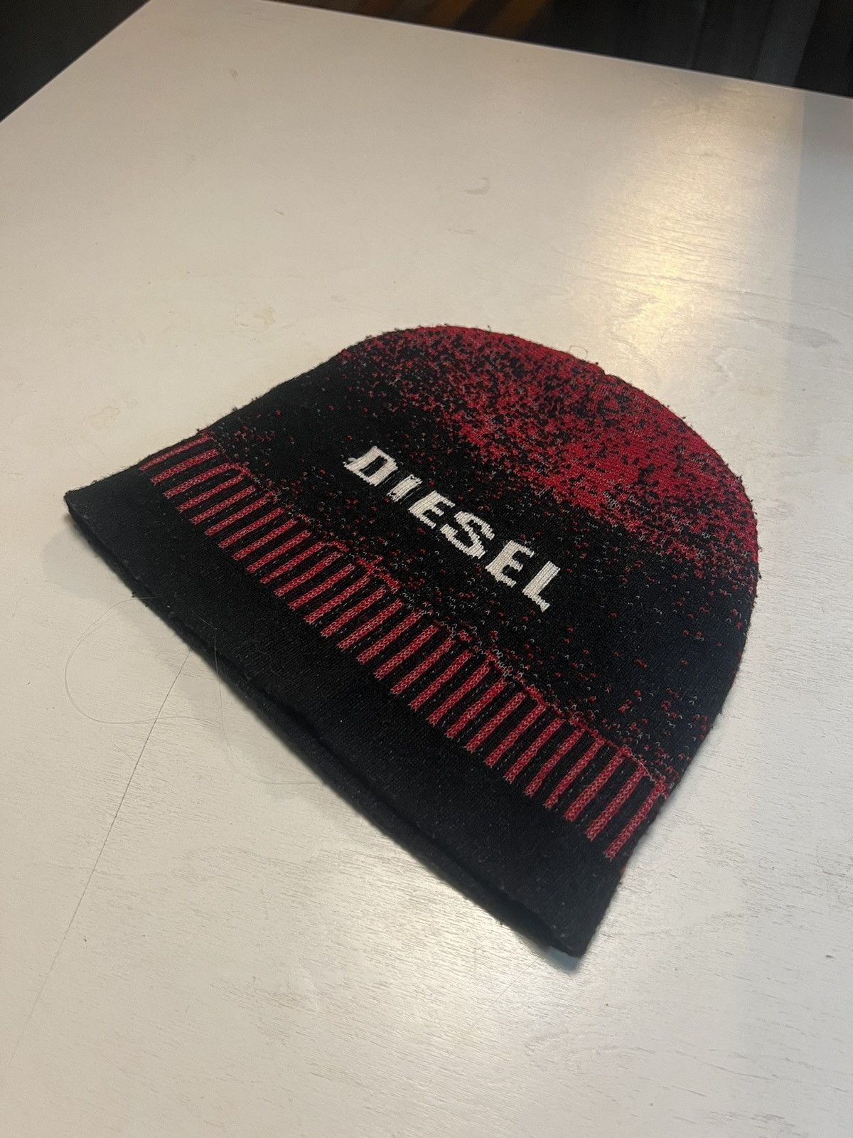 Arc'teryx × Diesel × Oakley Y2K Diesel Matrix print beanie Size ONE SIZE - 1 Thumbnail