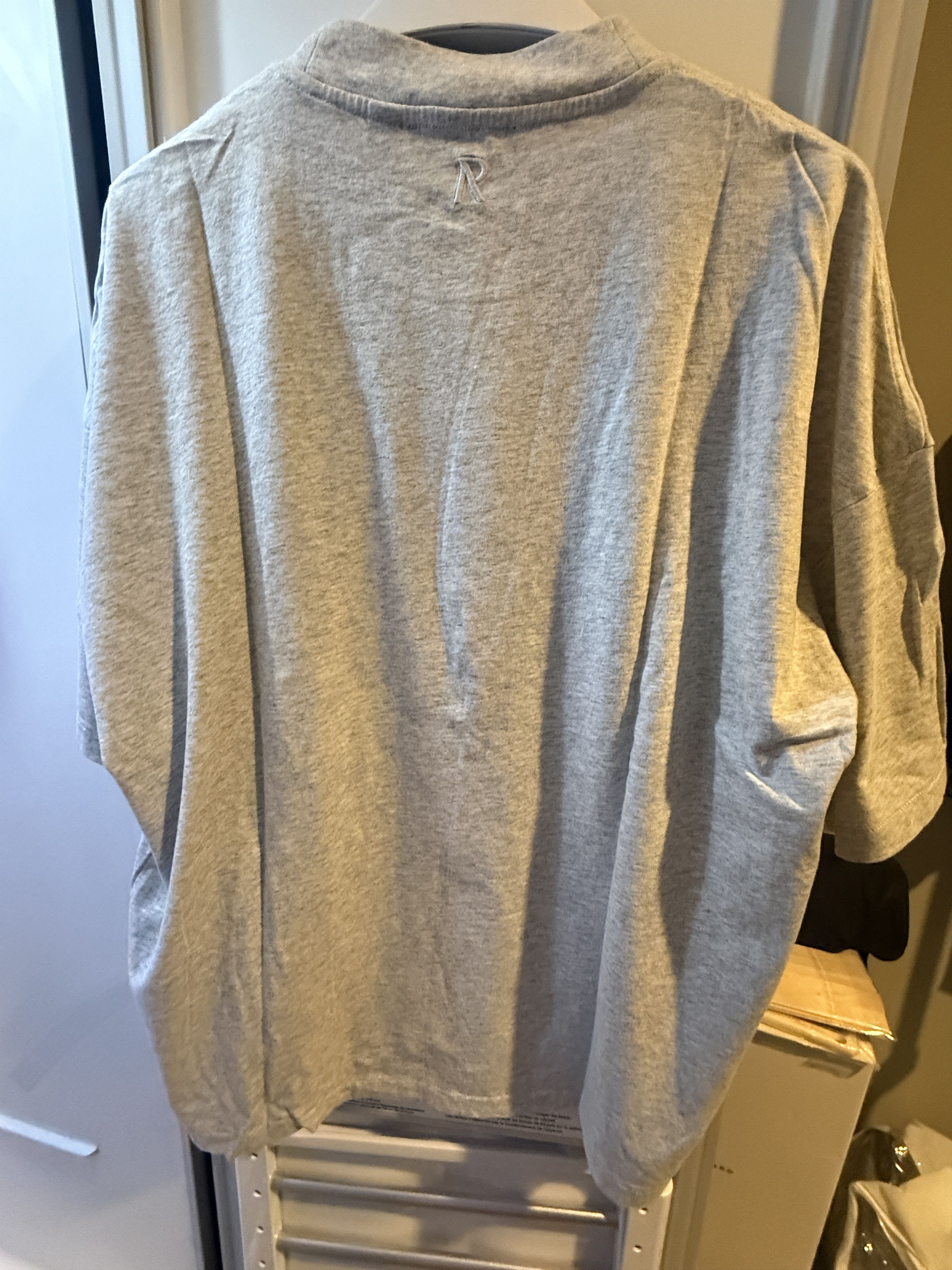 Represent Clo. Initial Boxy T-Shirt Size US XS / EU 42 / 0 - 8 Thumbnail