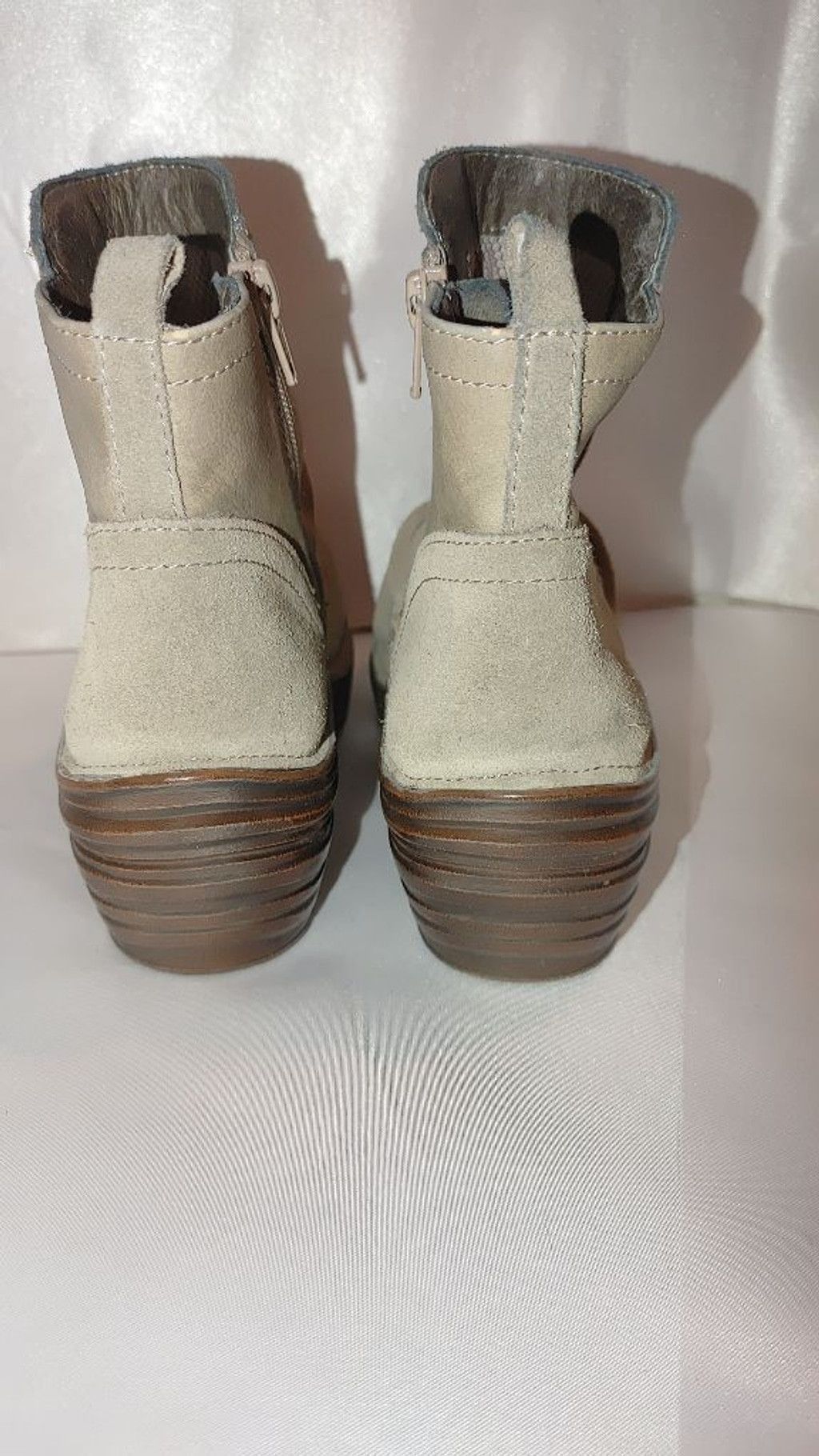 The Unbranded Brand Bionica Diablo Gilford Suede Boots Size 6M Size US 6 / IT 36 - 6 Thumbnail