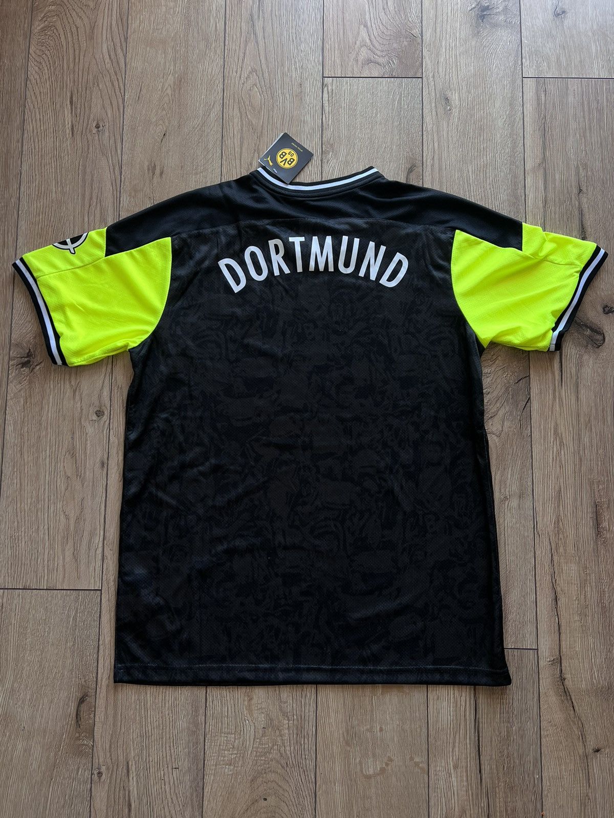Puma Puma Borussia Dortmund Special Edition 2020/2021 jersey Size US XXL / EU 58 / 5 - 2 Thumbnail