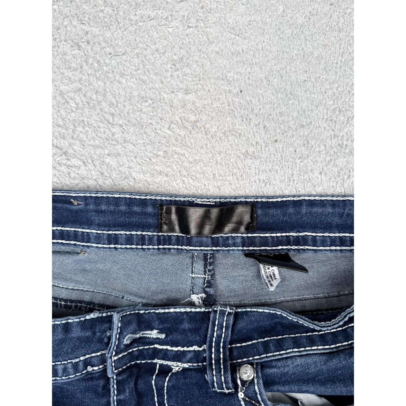 Grace in LA Grace In LA Jeans Women's Bootcut 30 Blue Mid Rise Embellished Denim READ Size 30" / US 8 / IT 44 - 7 Thumbnail
