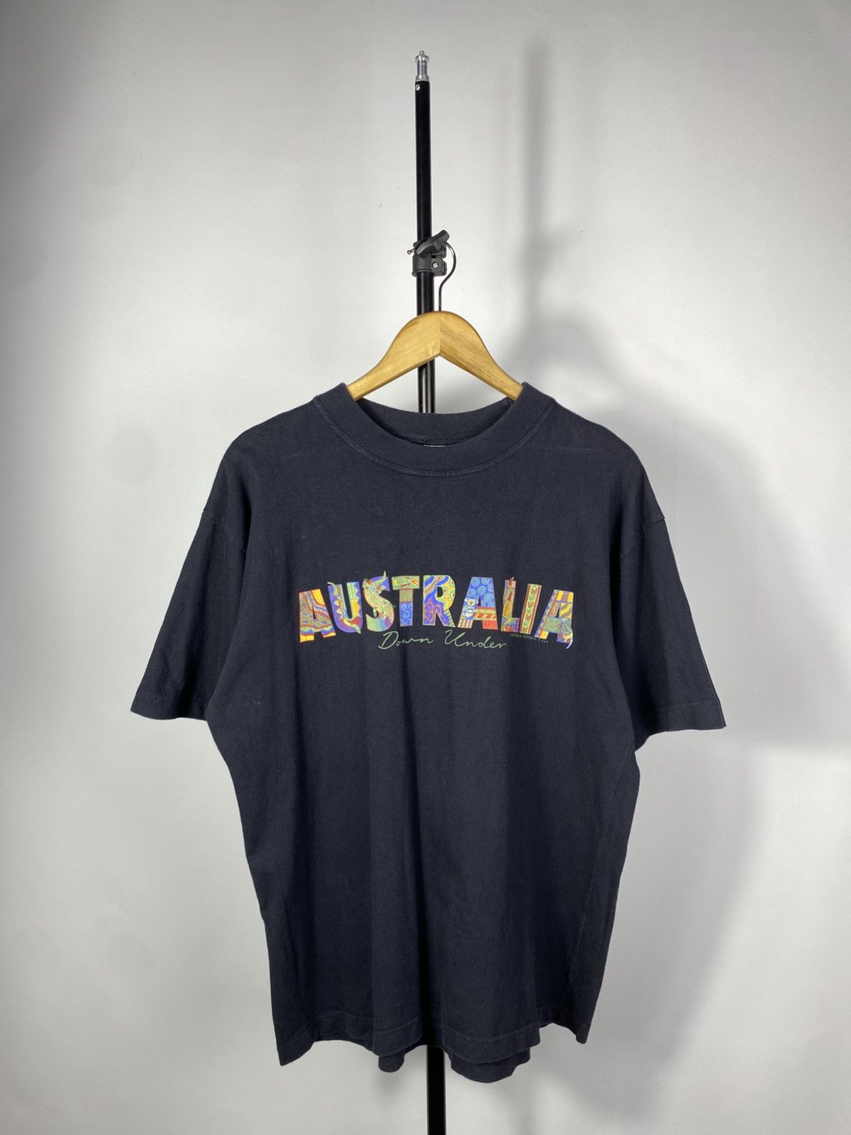 Man Made In Australia × Vintage Vintage Aboriginal Art T Shirt Beige Creation Of Dreamtime Size US L / EU 52-54 / 3 - 1 Thumbnail