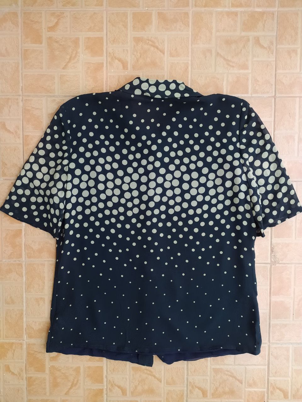 Akris AKRIS SILK POLKA DOT BLOUSE SHIRT SIZE 38 US 8 Size M / US 6-8 / IT 42-44 - 7 Thumbnail