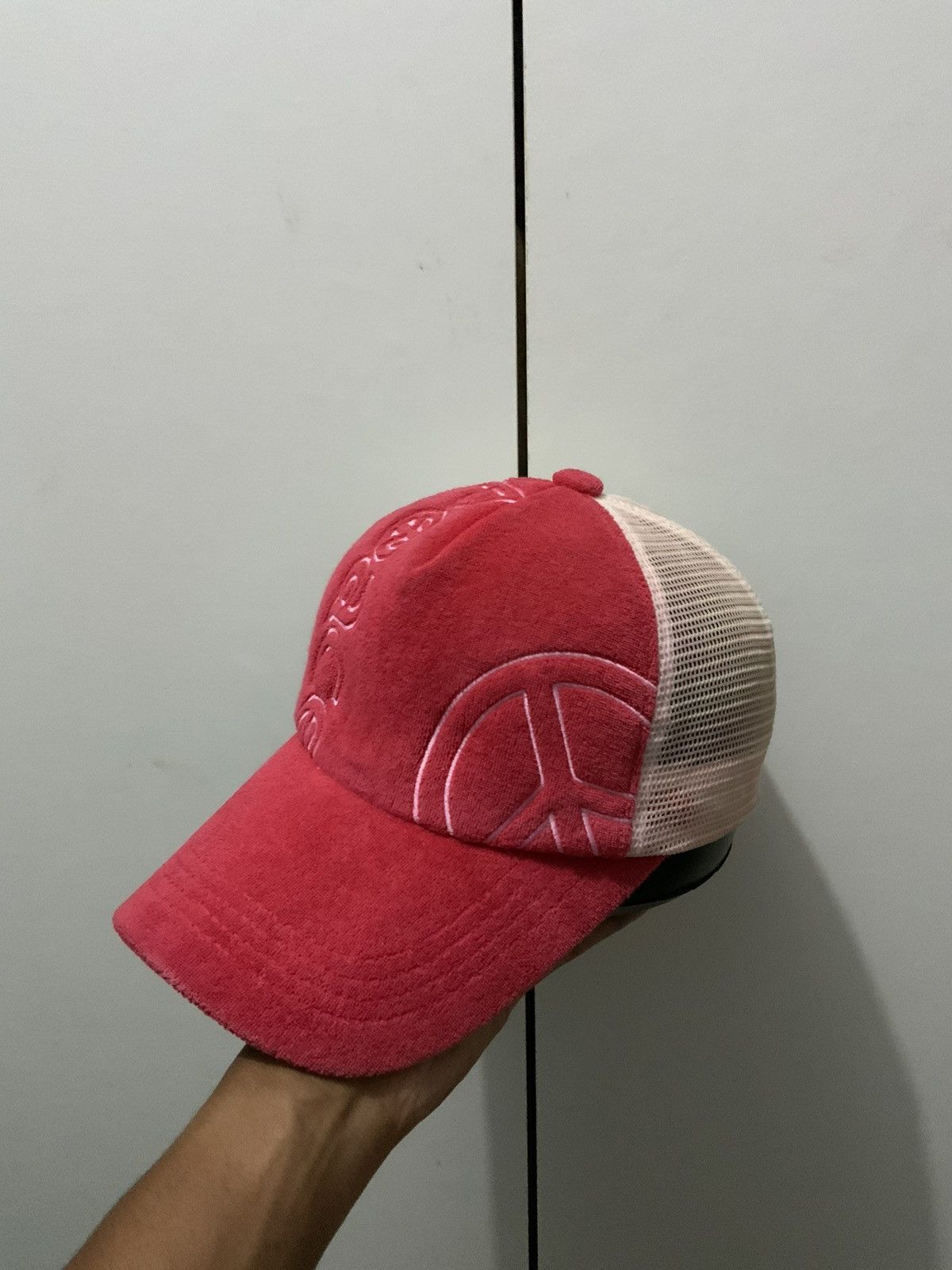 Japanese Brand Peace Mohair Fur Fade Red Trucker Hat Size ONE SIZE - 2 Thumbnail