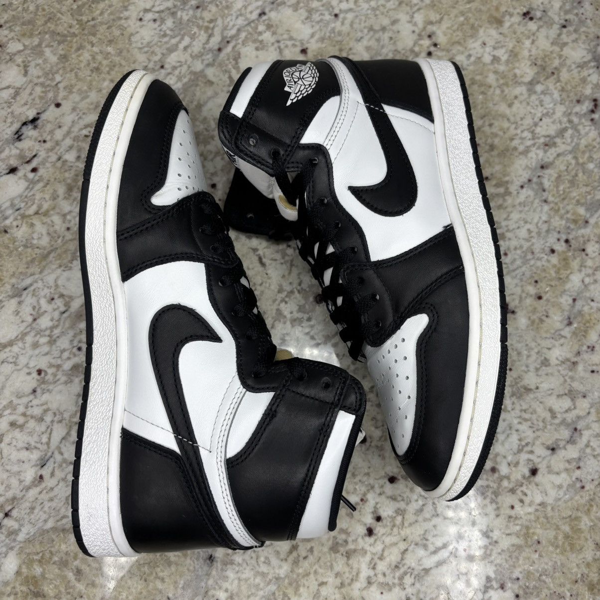 Jordan Brand Size 9 - Jordan 1 Retro '85 OG High Black White CLEAN W/BOX Size US 9 / EU 42 - 13 Thumbnail
