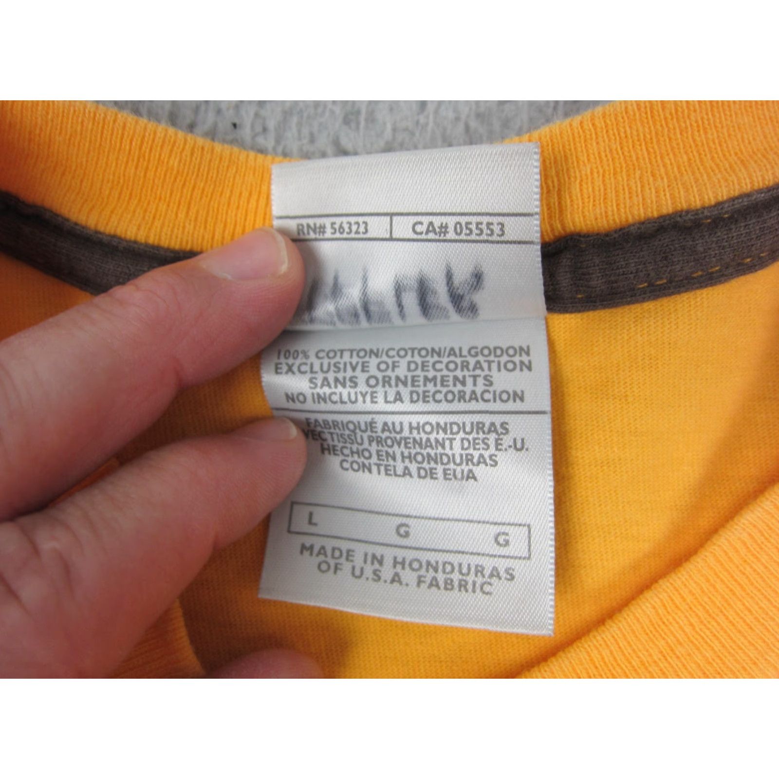 Nike Vintage Nike Shirt Mens L Yellow Swoosh Crewneck Short Sleeve 90s Nike Shirt Mens L Yellow Swoosh Crewneck Short Sleeve Shirt Size US L / EU 52-54 / 3 - 5 Thumbnail