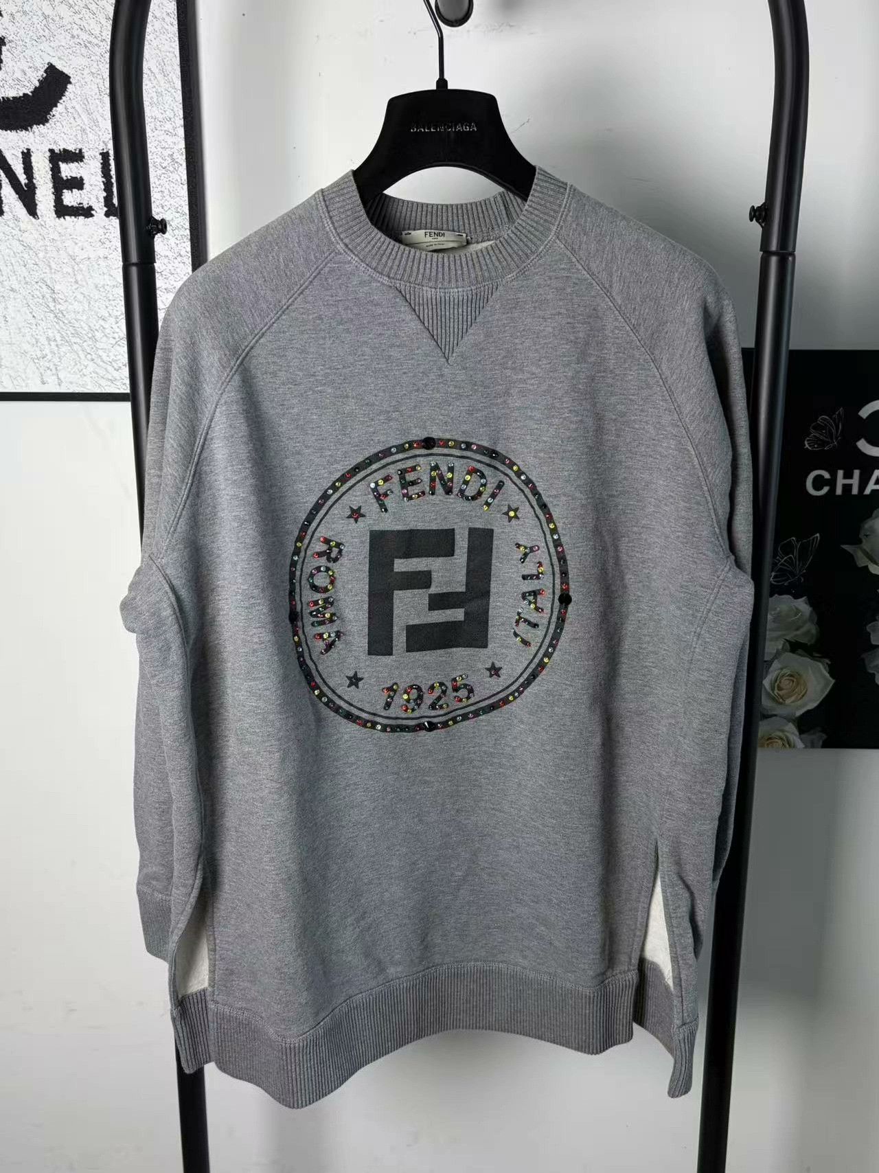 Fendi Fendi White Hoodie S Women Size S / US 4 / IT 40 - 1 Thumbnail