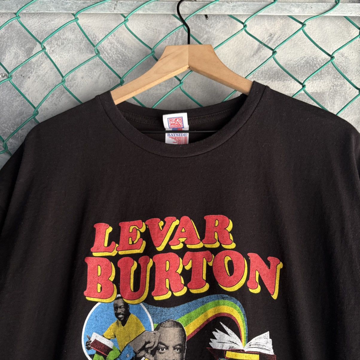 Other VTG Levar Burton Reading Rainbow TShirt Read Banned Books XL Size US XL / EU 56 / 4 - 3 Thumbnail
