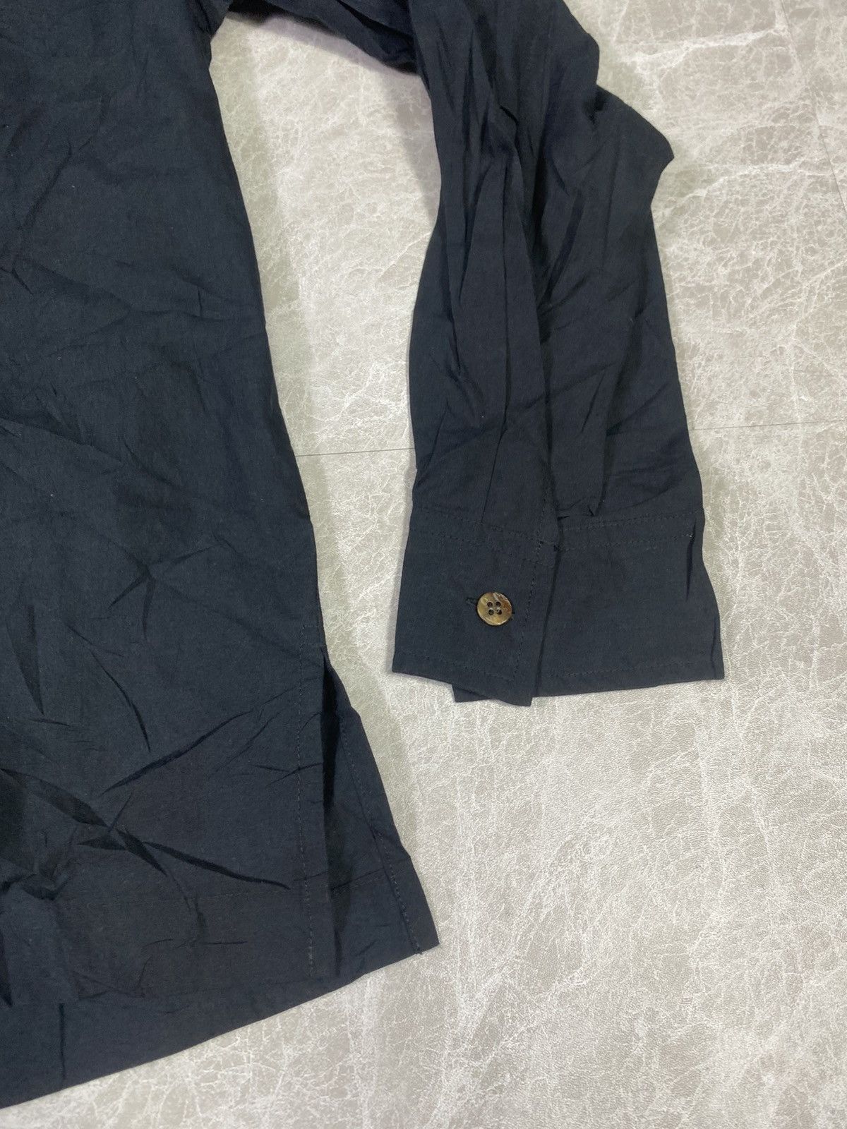 Issey Miyake Distressed issey miyake size L japanese brand Size US L / EU 52-54 / 3 - 2 Thumbnail