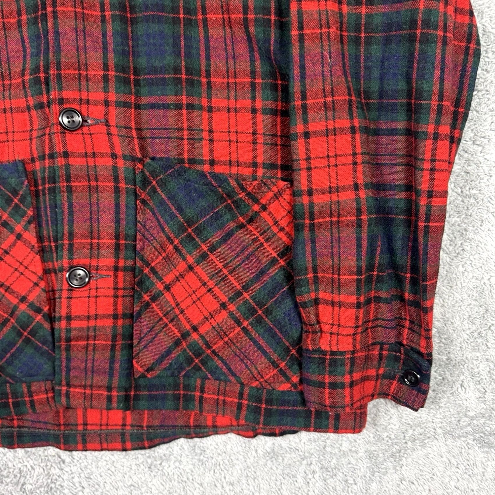 Vintage VINTAGE Woolrich Jacket Women M Shirt Shacket Cargo Pocket Wool Tartan Plaid 90s Size M / US 6-8 / IT 42-44 - 3 Thumbnail