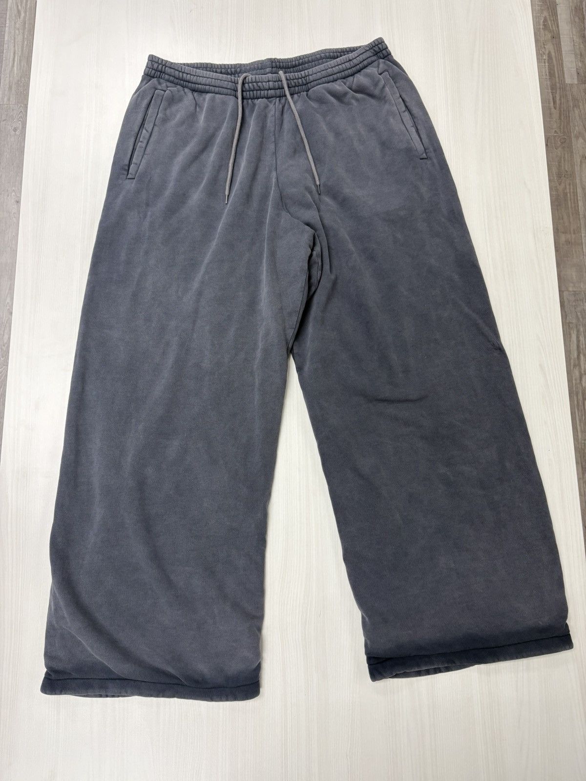 Balenciaga × Kanye West × Yeezy YZY x GAP Poetic Black Sweatpants XL Size US 34 / EU 50 - 1 Thumbnail