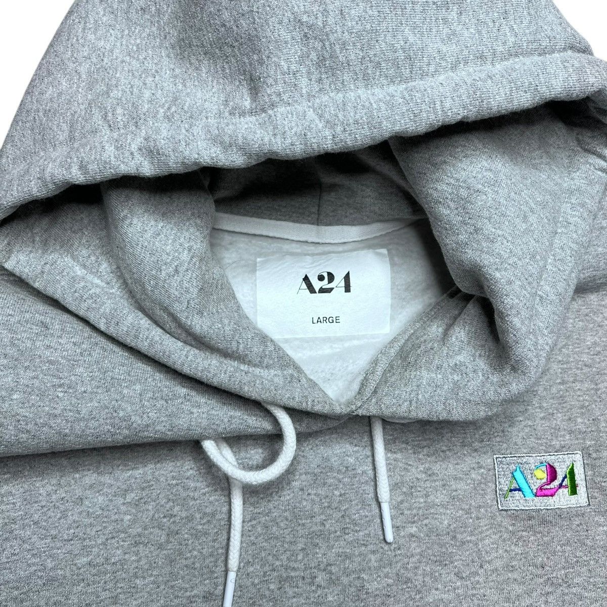 A24 A24 Movies Grey Embroidered Patch Pullover Hoodie Sz L Size US L / EU 52-54 / 3 - 2 Thumbnail