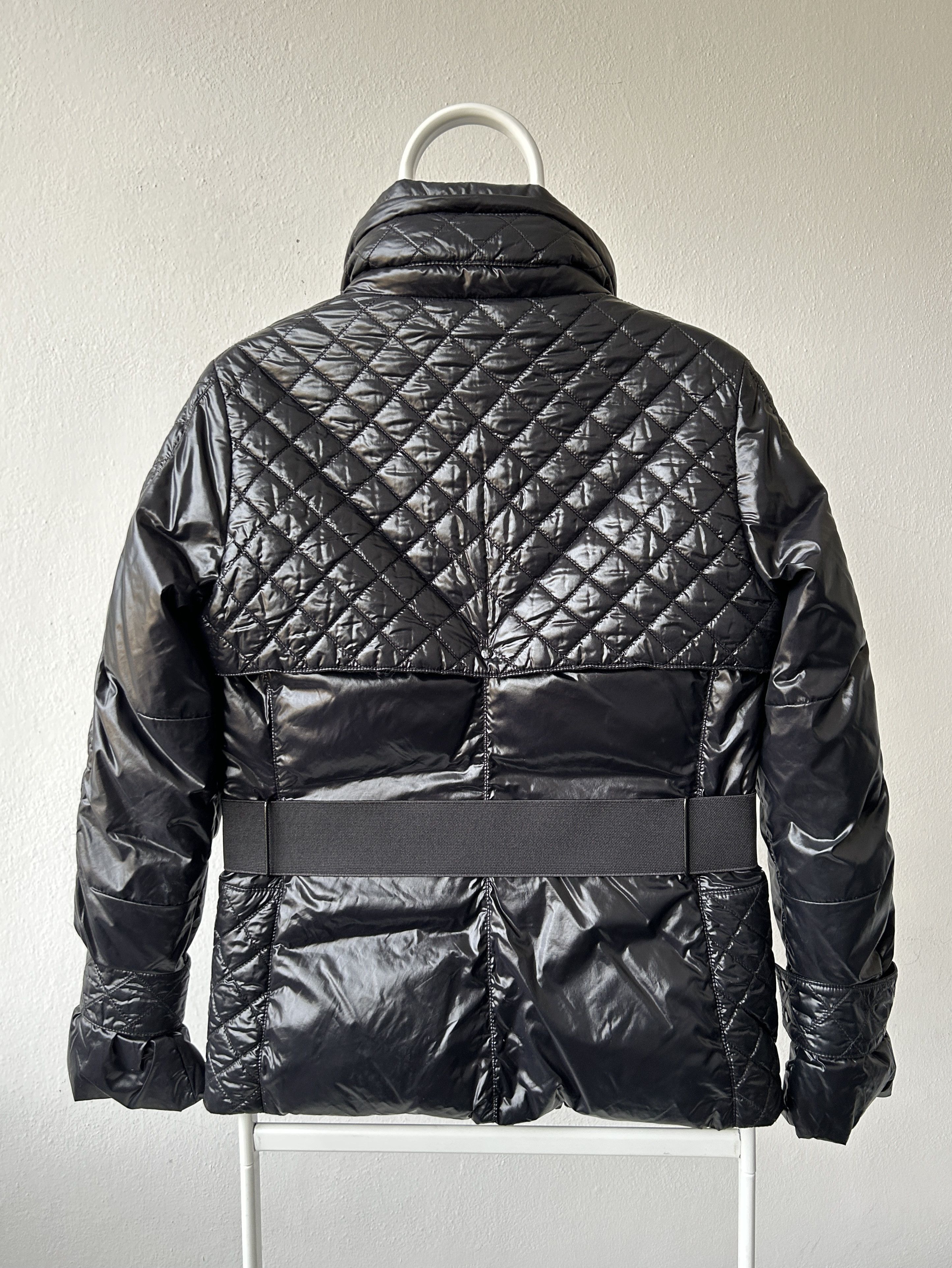 Moncler Moncler kingston belted quilted down jacket with badge Size M / US 6-8 / IT 42-44 - 3 Thumbnail