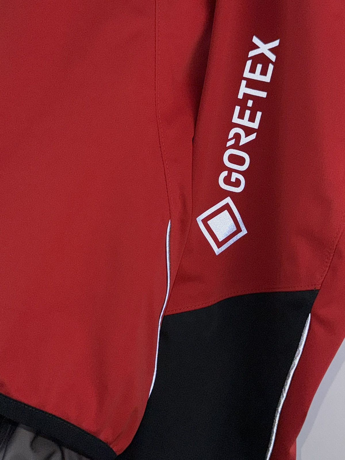 GOREWEAR Gore Wear C5 Gore-Tex Active Cycling Jacket Red Size US M / EU 48-50 / 2 - 3 Thumbnail