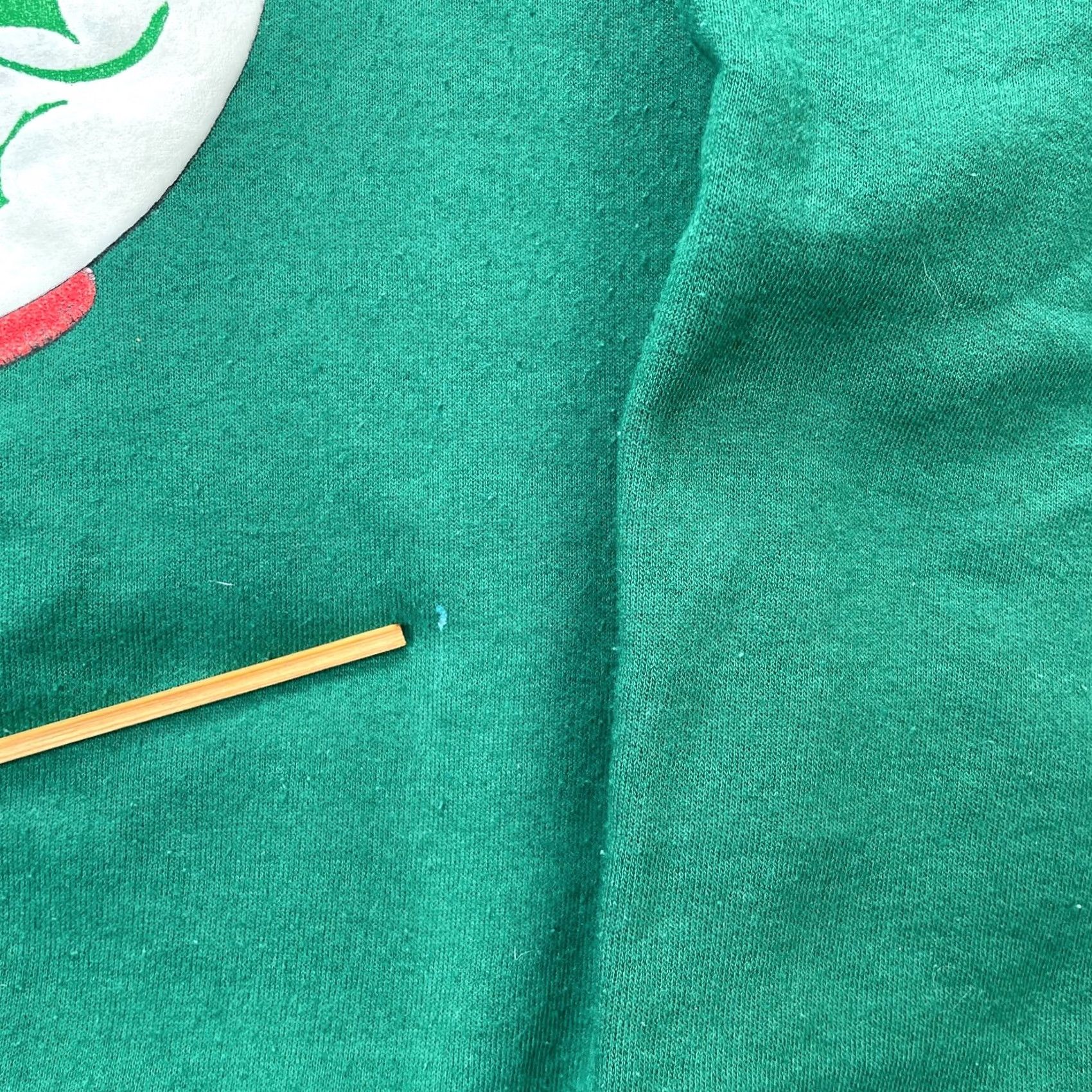 Hanes VINTAGE Hanes Sweatshirt Mens Large Green Christmas 80s 90s Logo Embroidered Graphic Print Crew Neck Pullover Fleece Coat Style Shirt Size US L / EU 52-54 / 3 - 6 Thumbnail