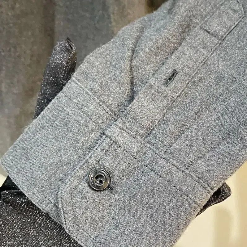 Burberry Burberry Gray Cotton Blend Men's Shirt. Size US S / EU 44-46 / 1 - 3 Thumbnail