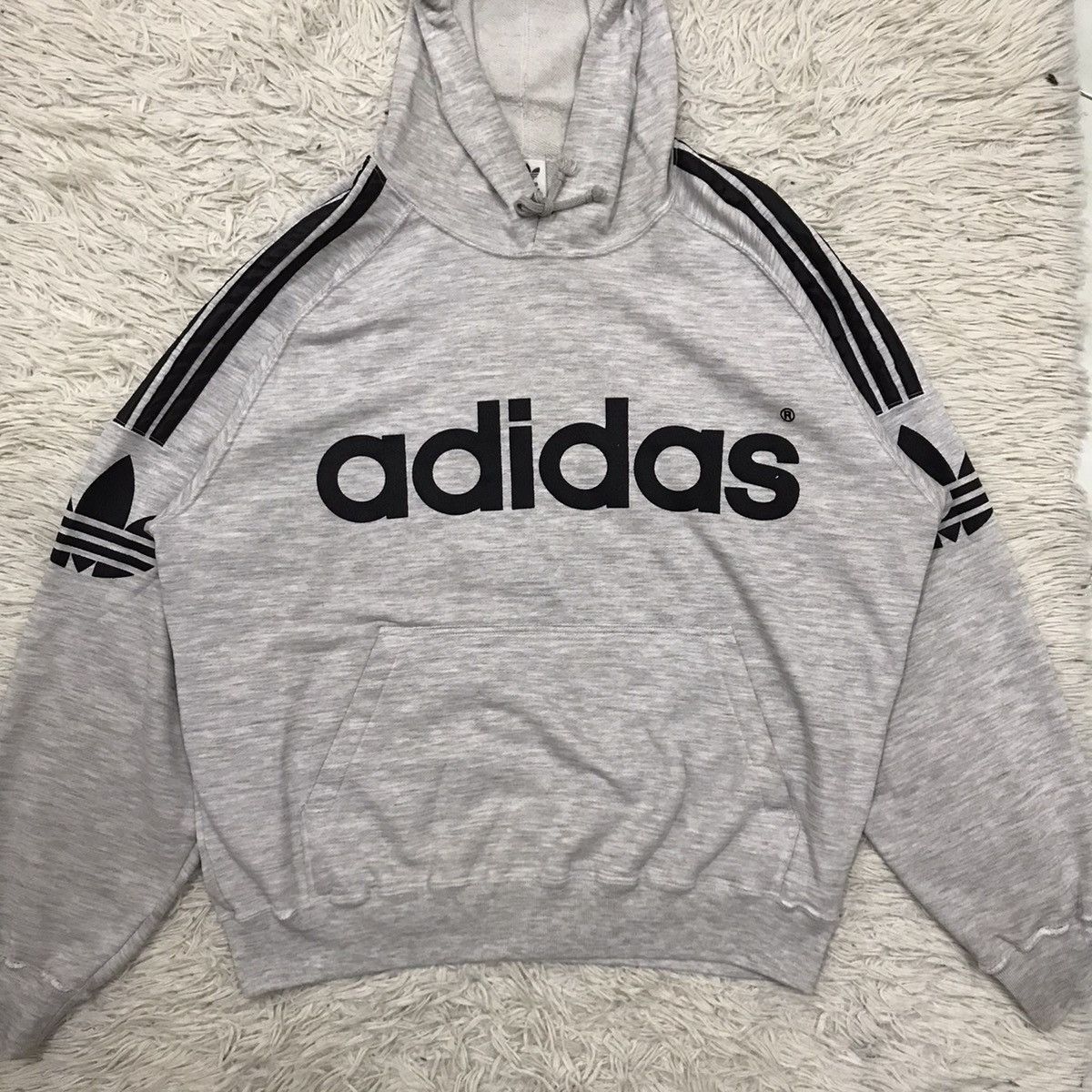 Adidas VINTAGE 90s ADIDAS SPELLOUT DISTRESSED PULLOVER HOODIE Size US L / EU 52-54 / 3 - 9 Thumbnail