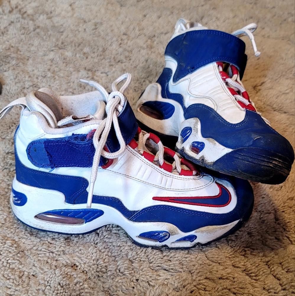 Nike Nike Air Griffey Max 1 Size US 5 / EU 37 - 3 Thumbnail