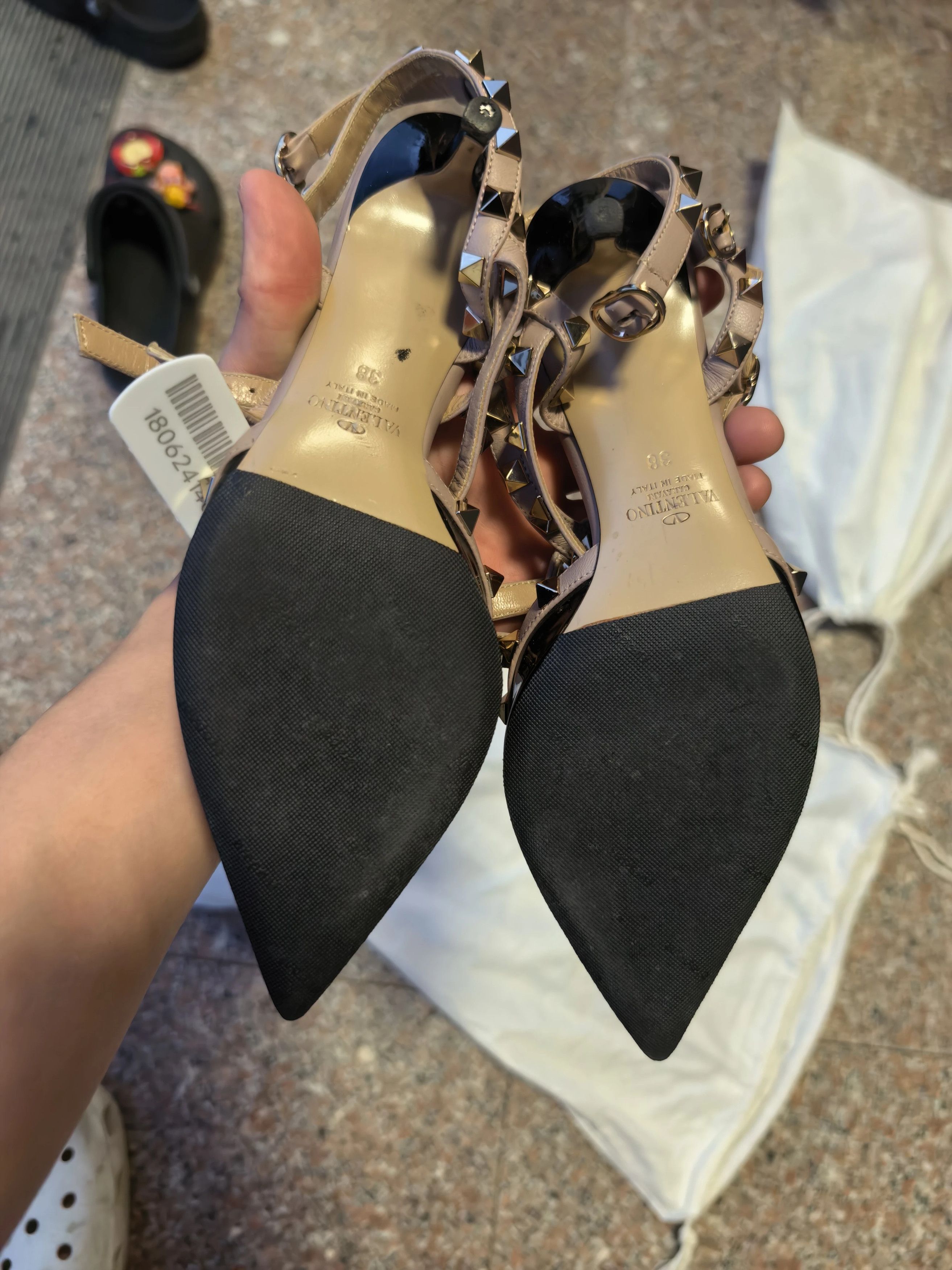 Valentino Valentino 3-Ring Patent Leather Stud Heels Size 38 Size US 7.5 / IT 37.5 - 5 Thumbnail