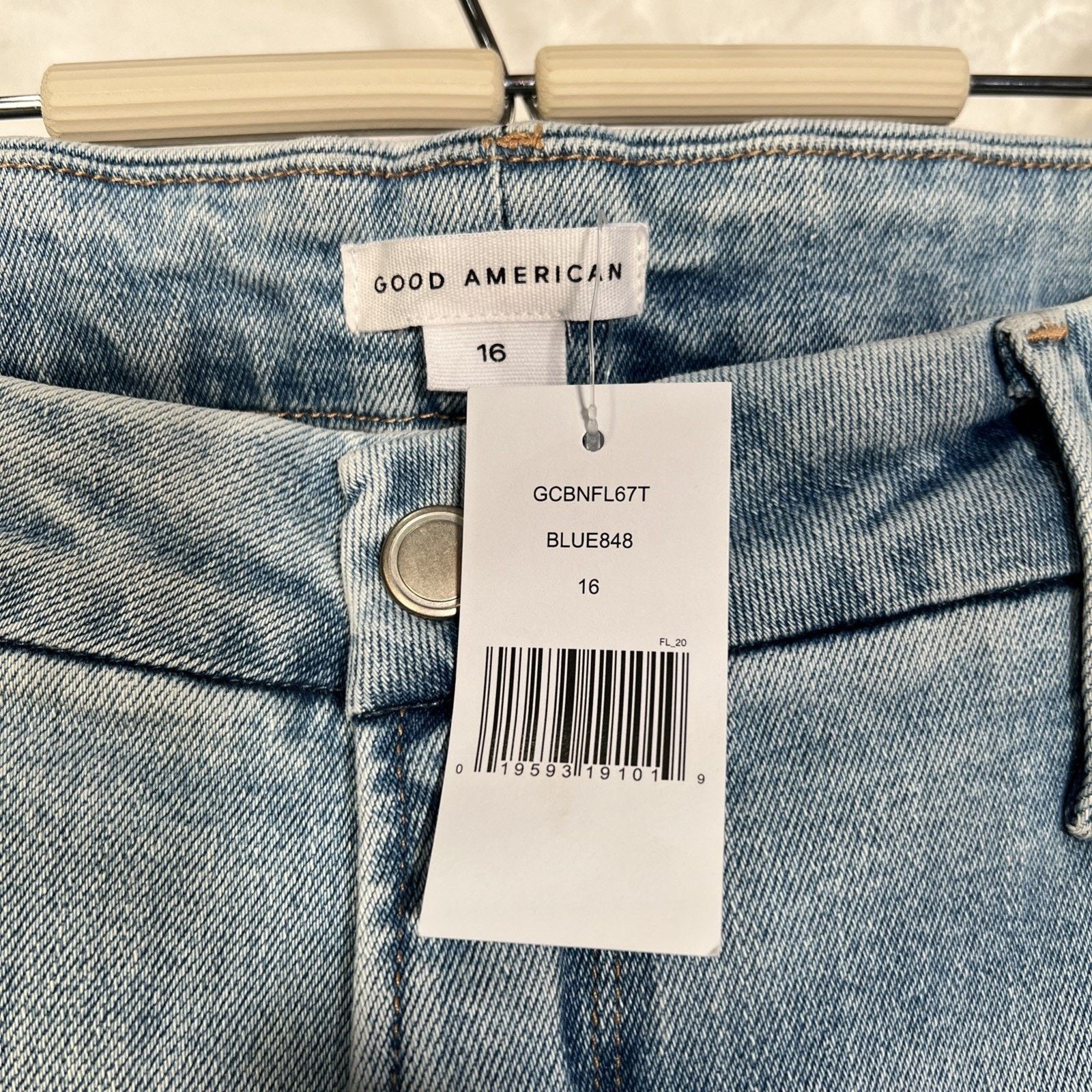 Good American NWT Good American Good Classic High Rise Crossover Size 38" / US 16 / IT 52 - 3 Thumbnail