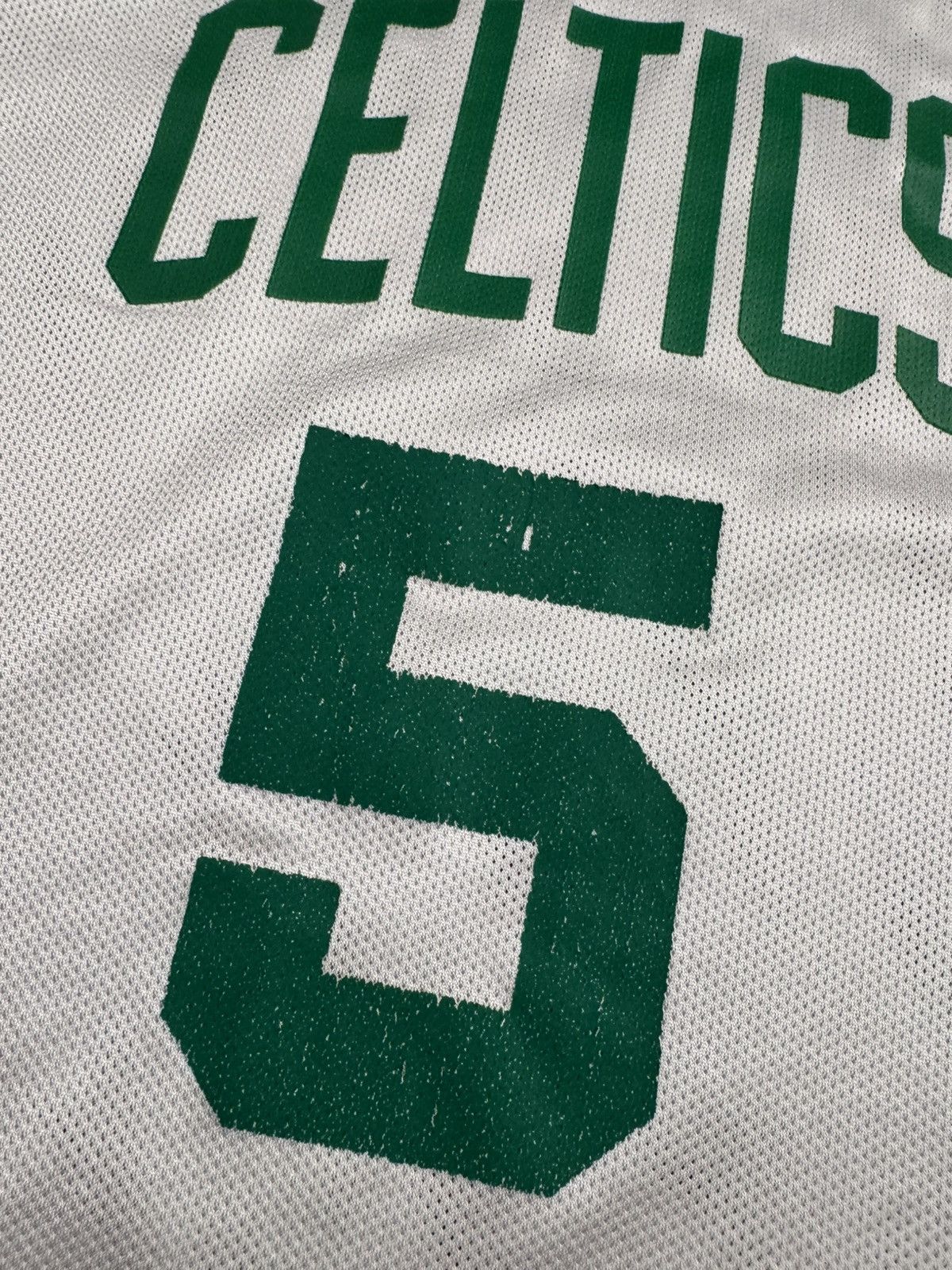 Reebok Boston Celtics Kevin Garnett #5 NBA Basketball Jersey Size US M / EU 48-50 / 2 - 3 Thumbnail