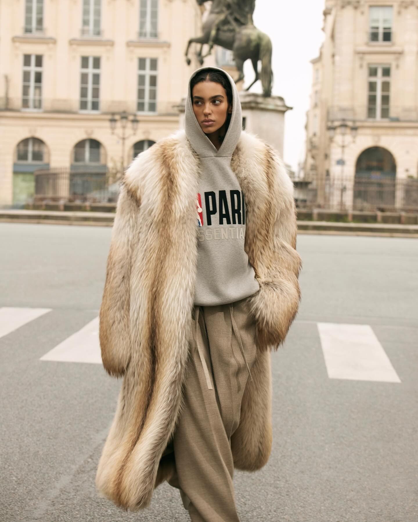 Fear of God 1265USD Drawstring Beige Wide-Leg Trousers Size 48R - 2 Thumbnail