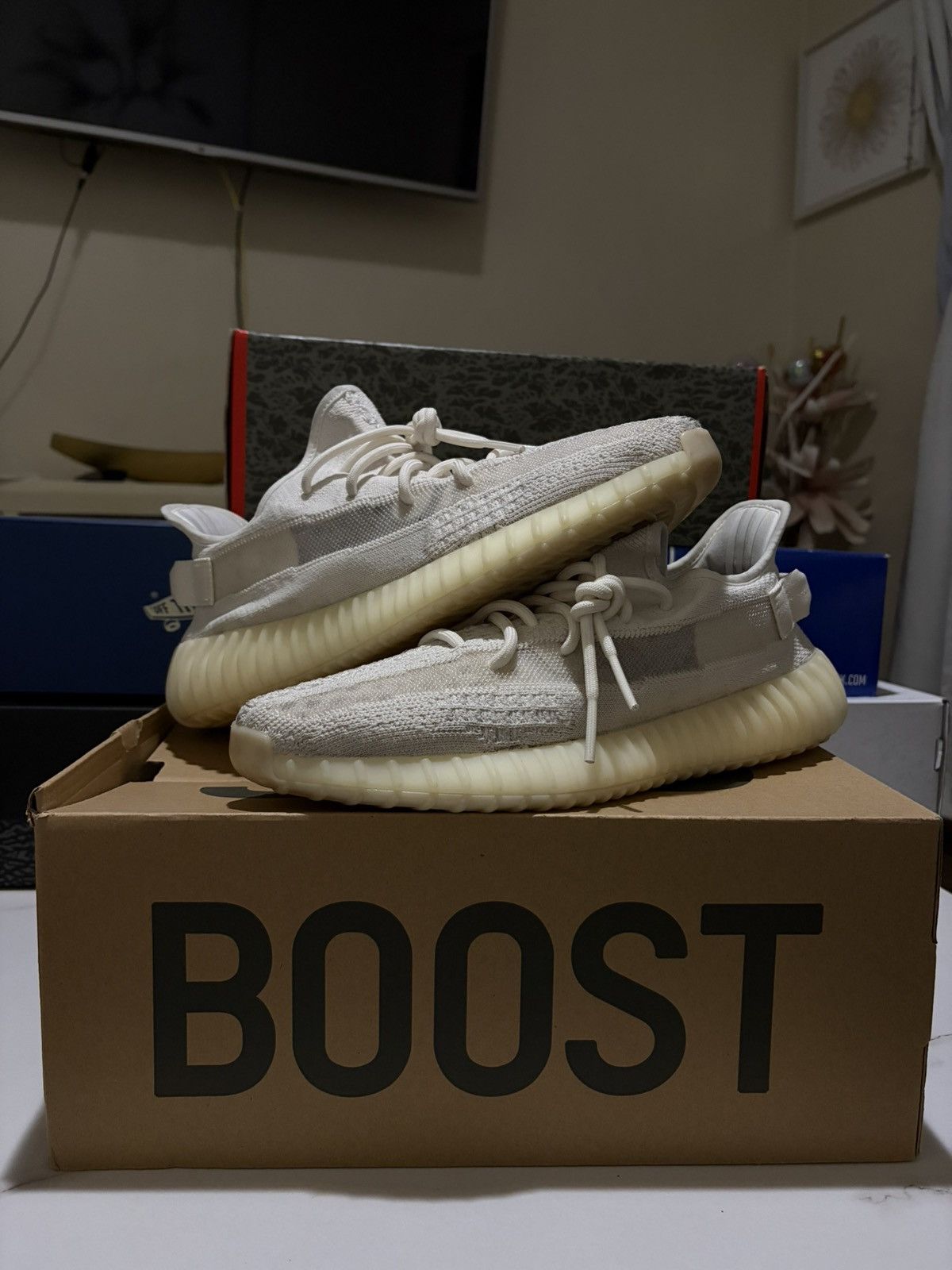 Yeezy Adidas Yeezy Boost 350 Bone V2 2022 Size US 10.5 / EU 43-44 - 1 Thumbnail