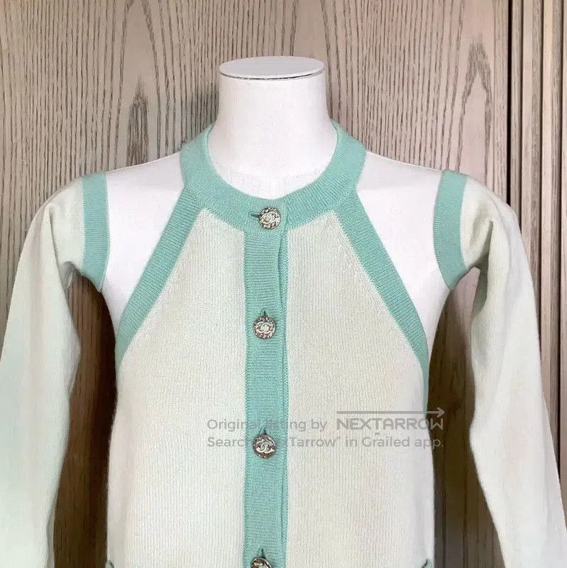Chanel Chanel Spring Green Cashmere Off-Shoulder Sweater . Size S / US 4 / IT 40 - 3 Thumbnail