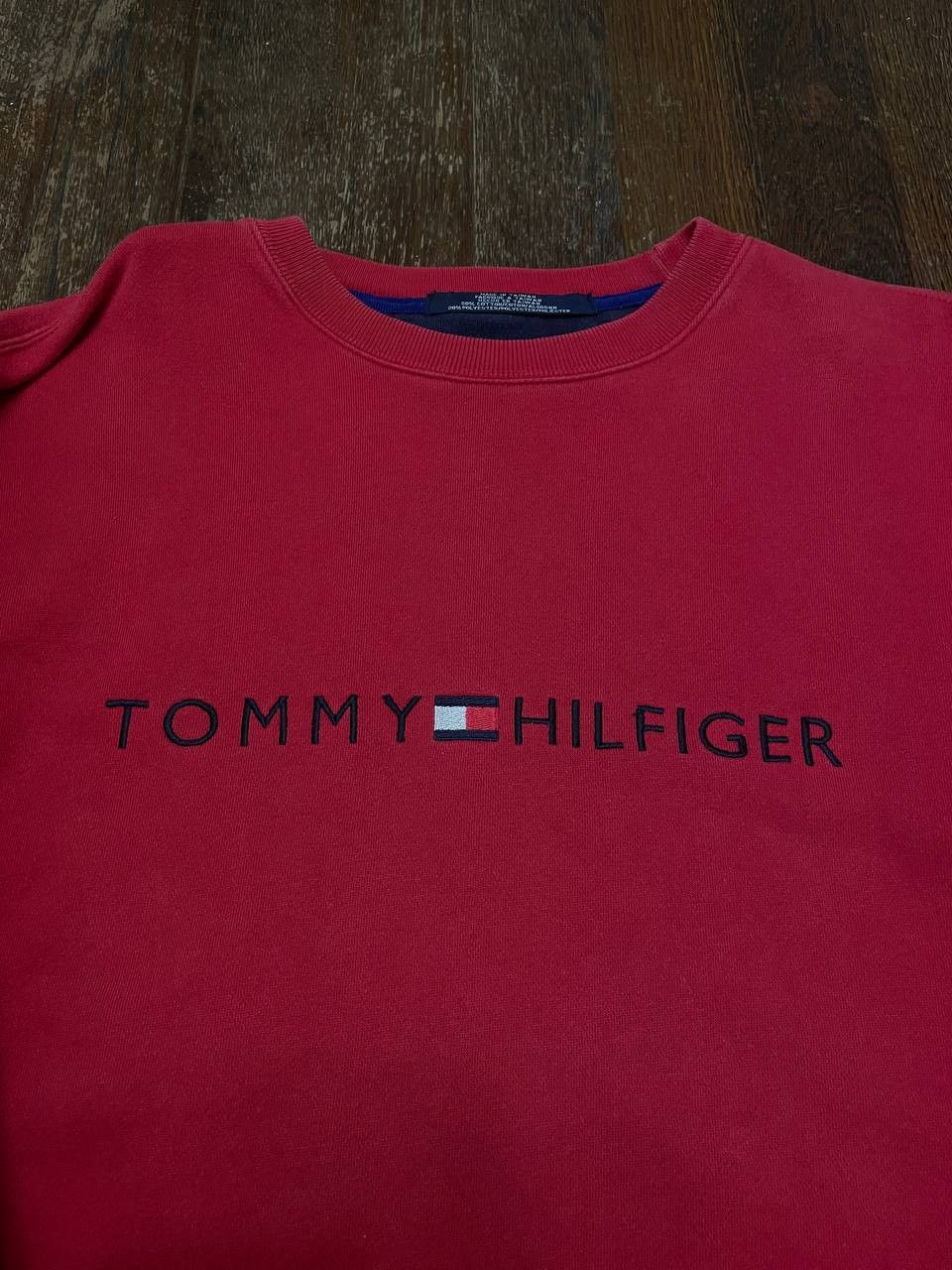 Tommy Hilfiger Tommy Hilfiger Rare Vintage 90s Sweatshirt Red Size US S / EU 44-46 / 1 - 3 Thumbnail