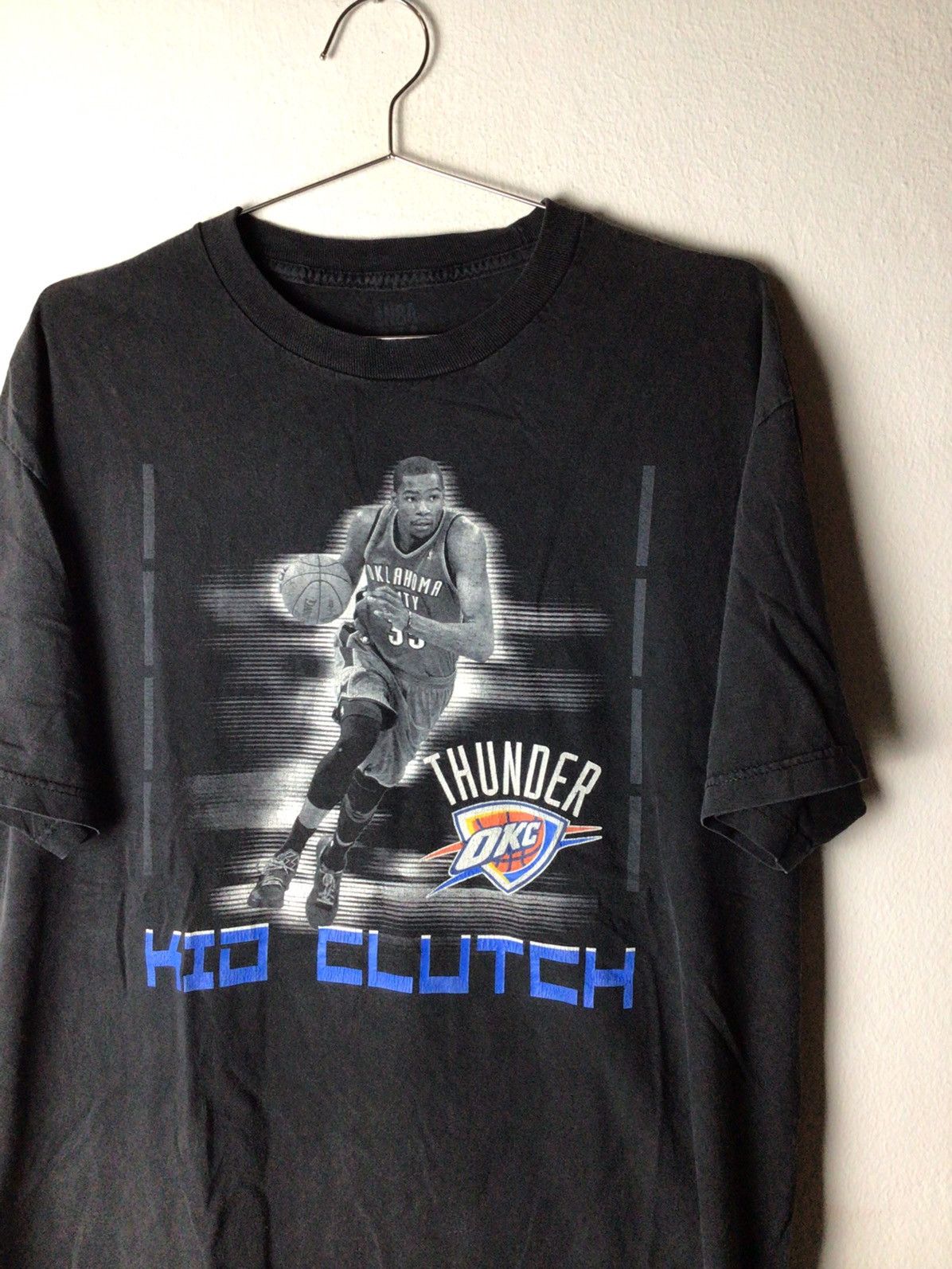 NBA × Rap Tees Kevin Durant OKC 00's Size US XL / EU 56 / 4 - 1 Thumbnail