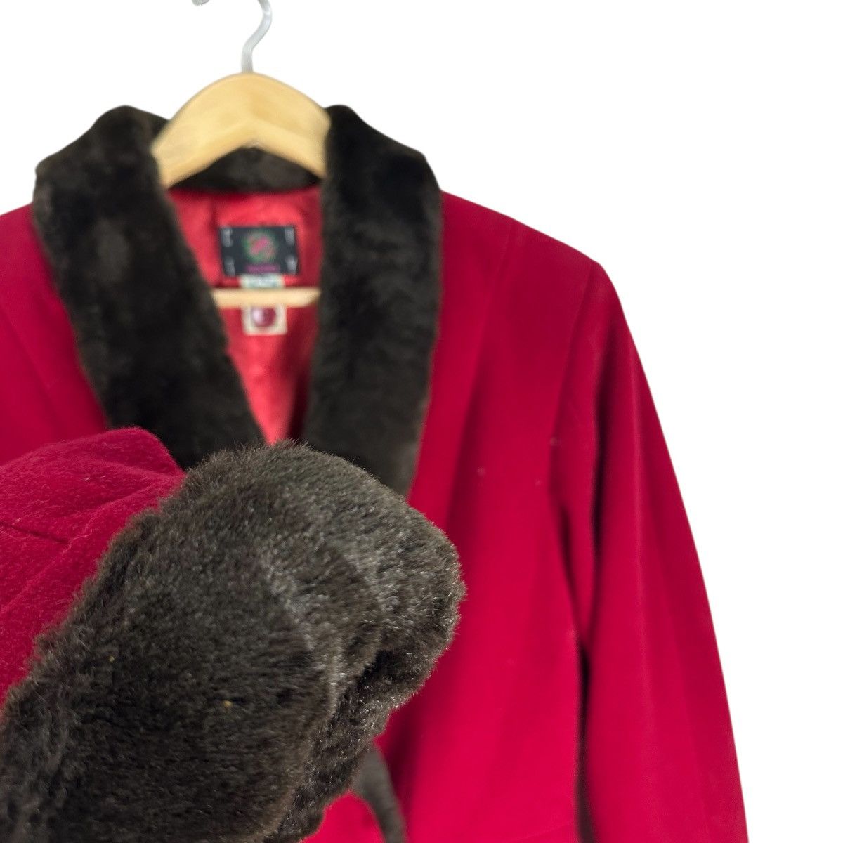 Kenzo KENZO FRANCE FUR COLLAR WOOL JACKET Size S / US 4 / IT 40 - 4 Thumbnail