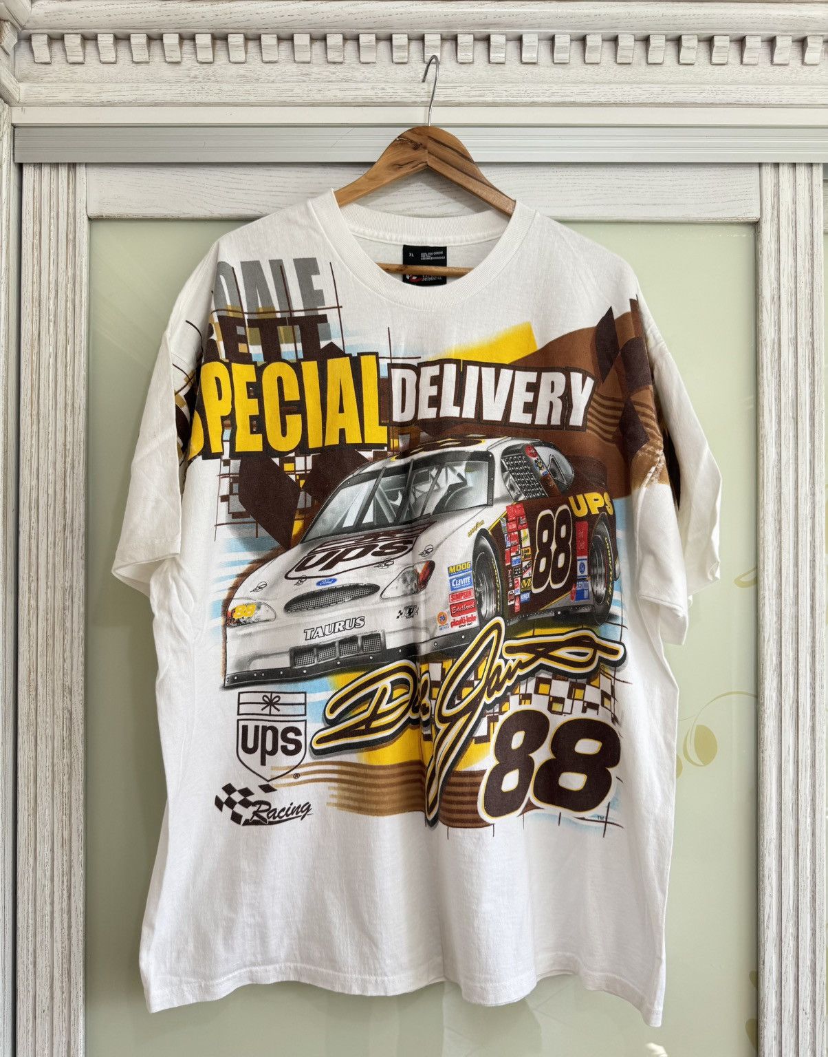 Chase Authentics × NASCAR × Vintage Vintage Nascar Dale Jarrett Tee Chase Authentic Racing Shirt Size US XL / EU 56 / 4 - 1 Thumbnail