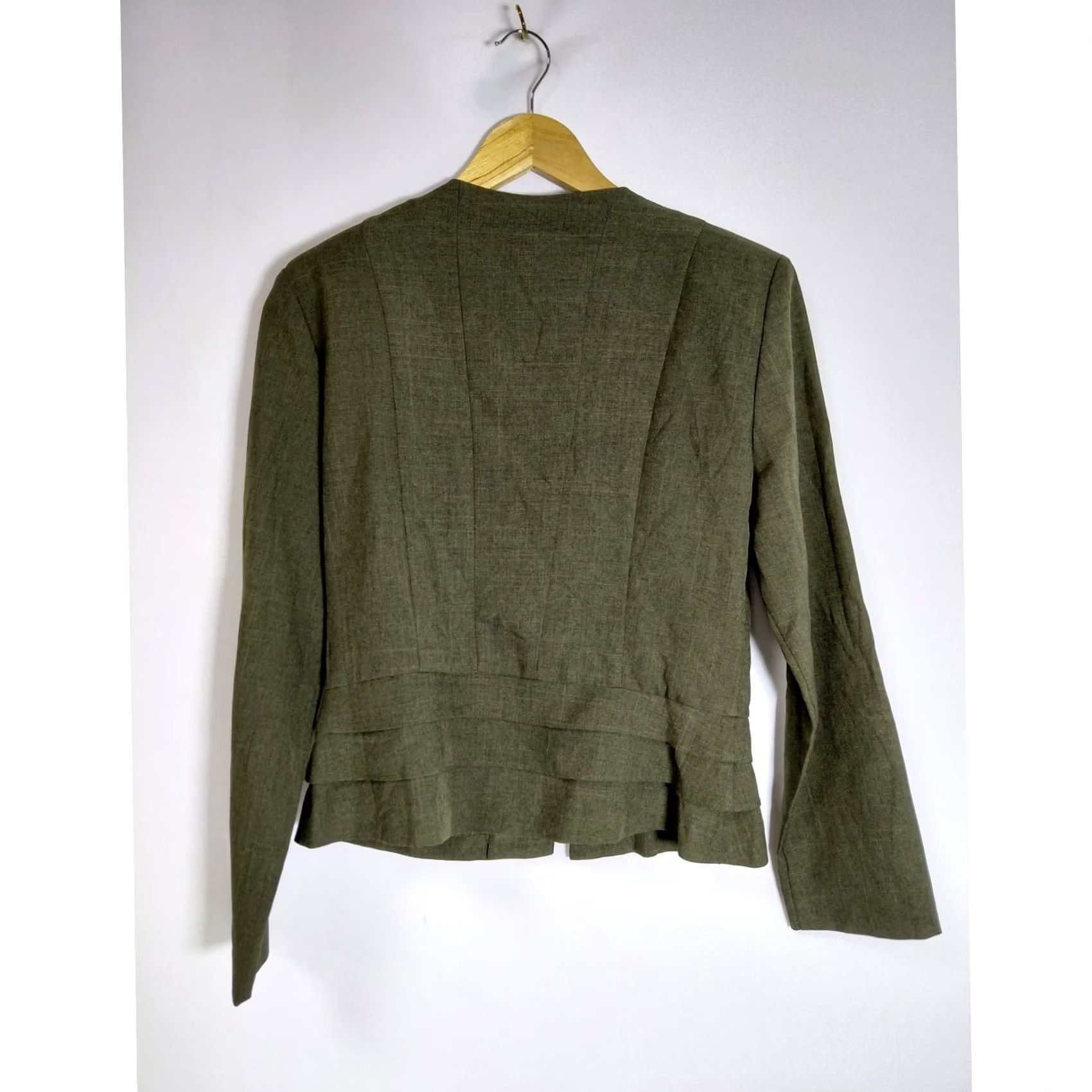 Olive Spago COLLECTION Jacket Olive Green Solid Long Sleeve Women Size 6 Size M / US 6-8 / IT 42-44 - 2 Thumbnail