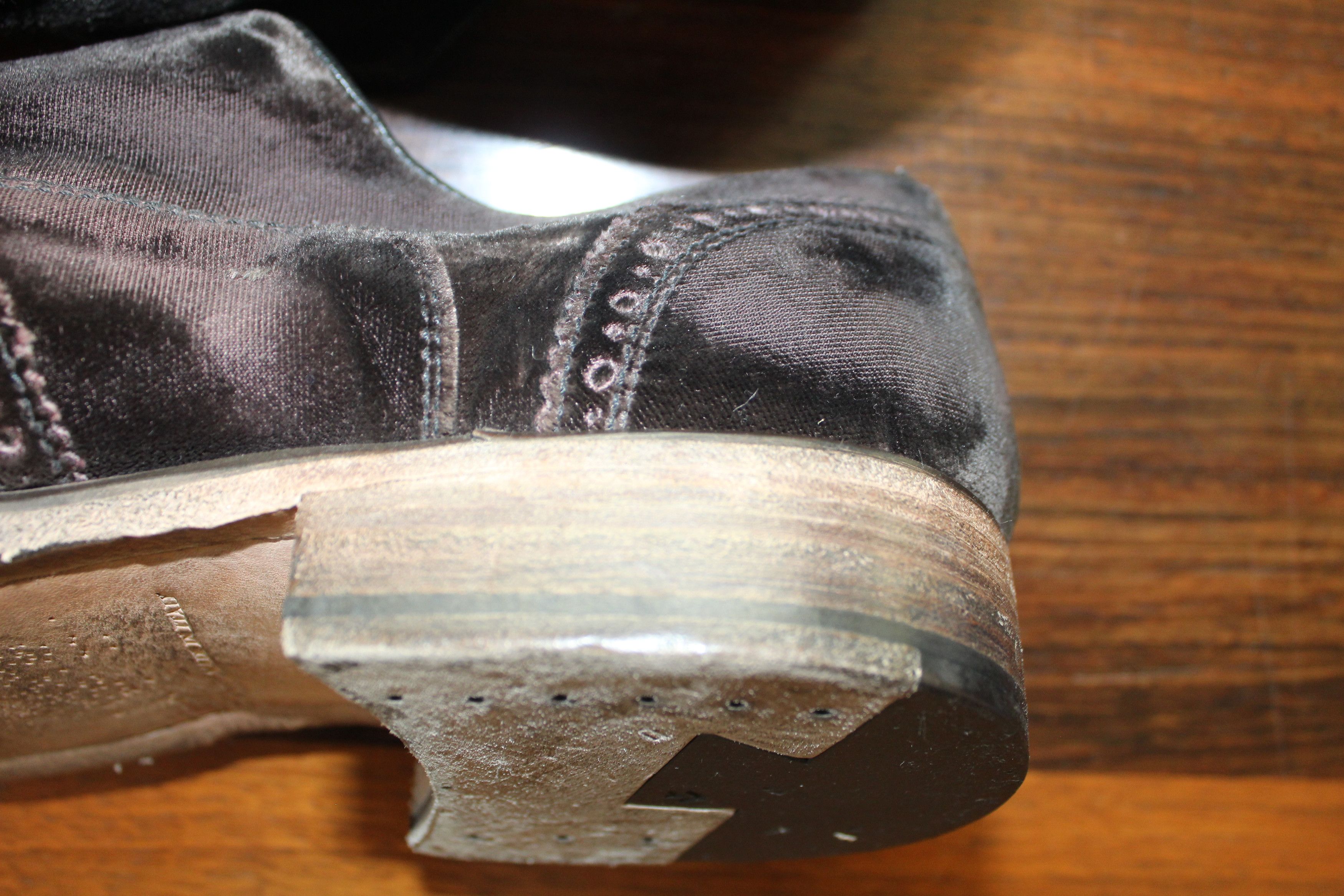 John Varvatos #1972 Crushed Velvet Wingtip – Wine Color Size US 11 / EU 44 - 6 Thumbnail