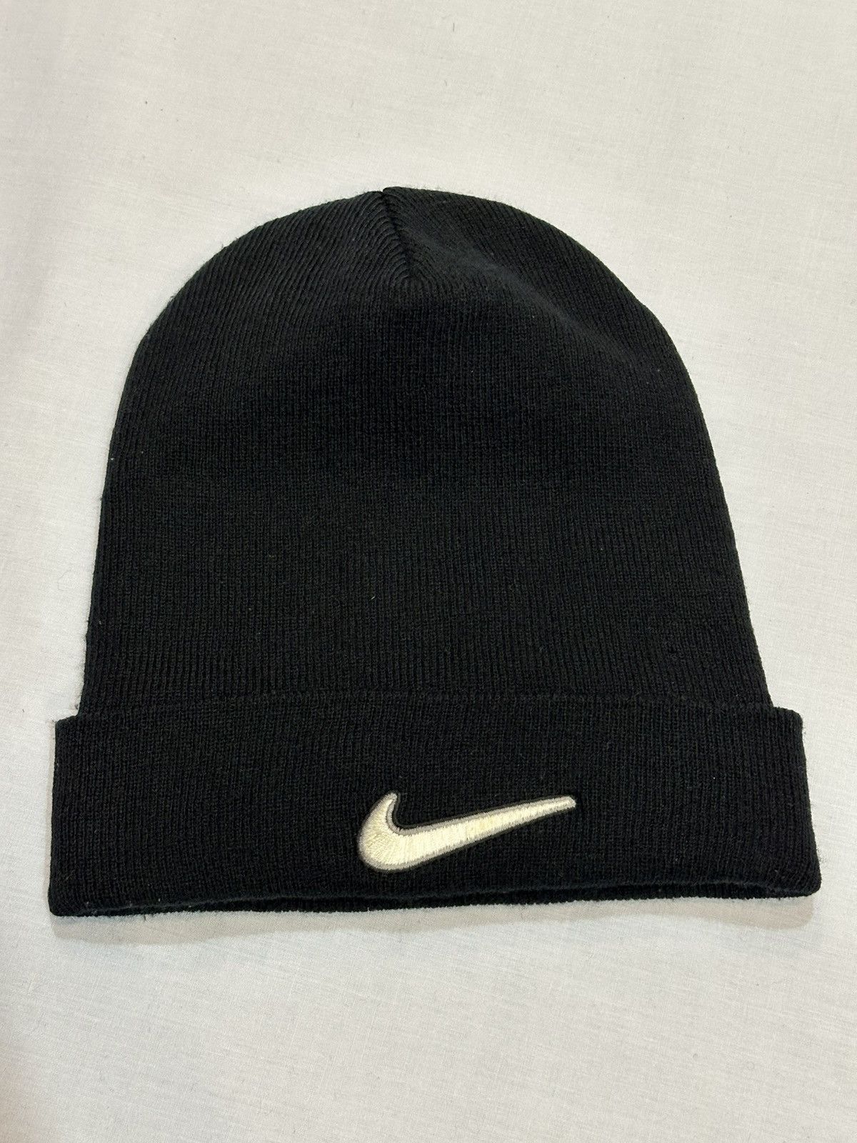 Nike Nike Peak Swoosh beanie. Size ONE SIZE - 1 Thumbnail