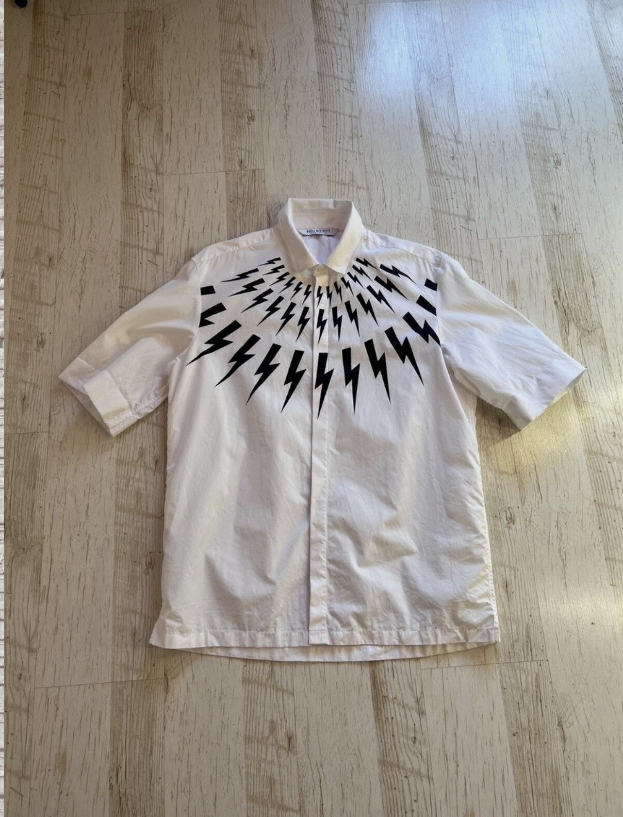 Neil Barrett Neil Barrett Lightning Logo Oversized Shirt – Size S Size US S / EU 44-46 / 1 - 7 Thumbnail