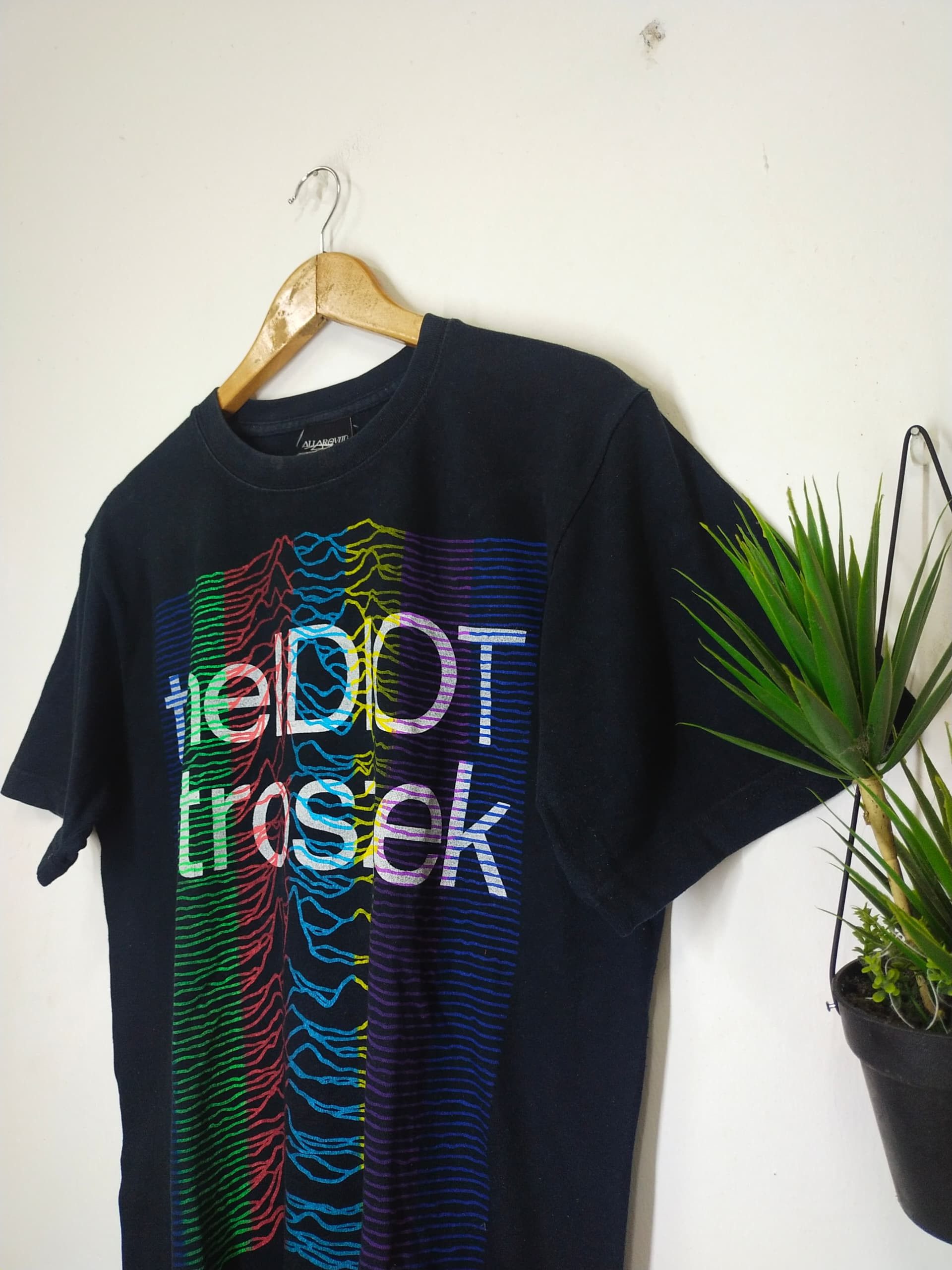 Band Tees Peter Saville unknown Pleasure joy division tee Size US M / EU 48-50 / 2 - 7 Thumbnail