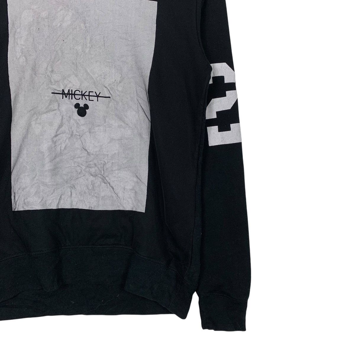 Japanese Brand Mickey Pure Black Crewneck Sweatshirt Size US M / EU 48-50 / 2 - 4 Thumbnail