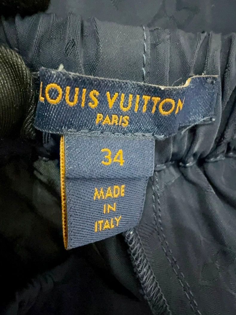 Louis Vuitton Louis Vuitton full of logo pants 2503-Nextarrow Size US 34 / EU 50 - 4 Thumbnail