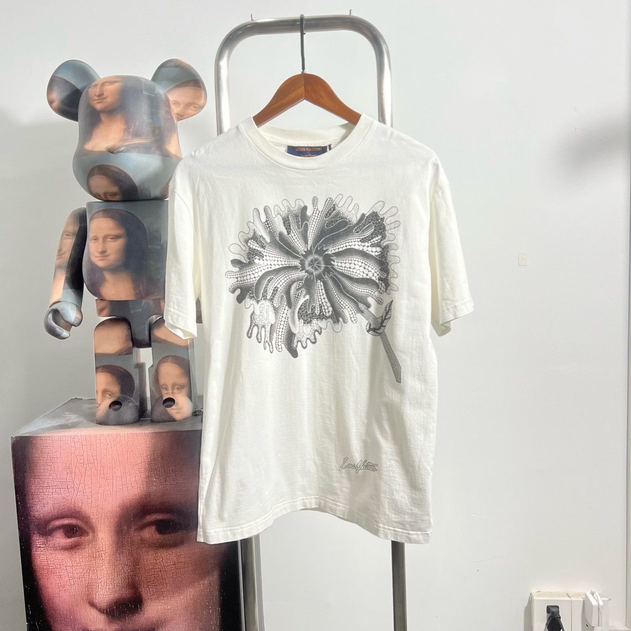 Louis Vuitton Louis Vuitton T-Shirt S Women Size S / US 4 / IT 40 - 1 Thumbnail