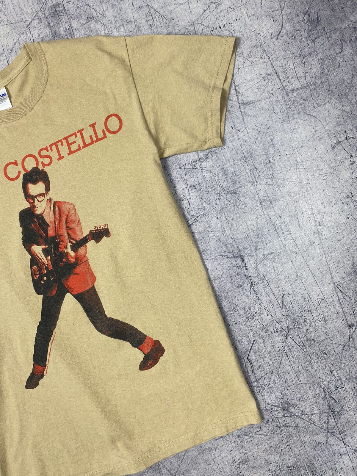 Vintage Vintage Elvis Costello 2010 under license to wifi Tee Size US S / EU 44-46 / 1 - 4 Thumbnail