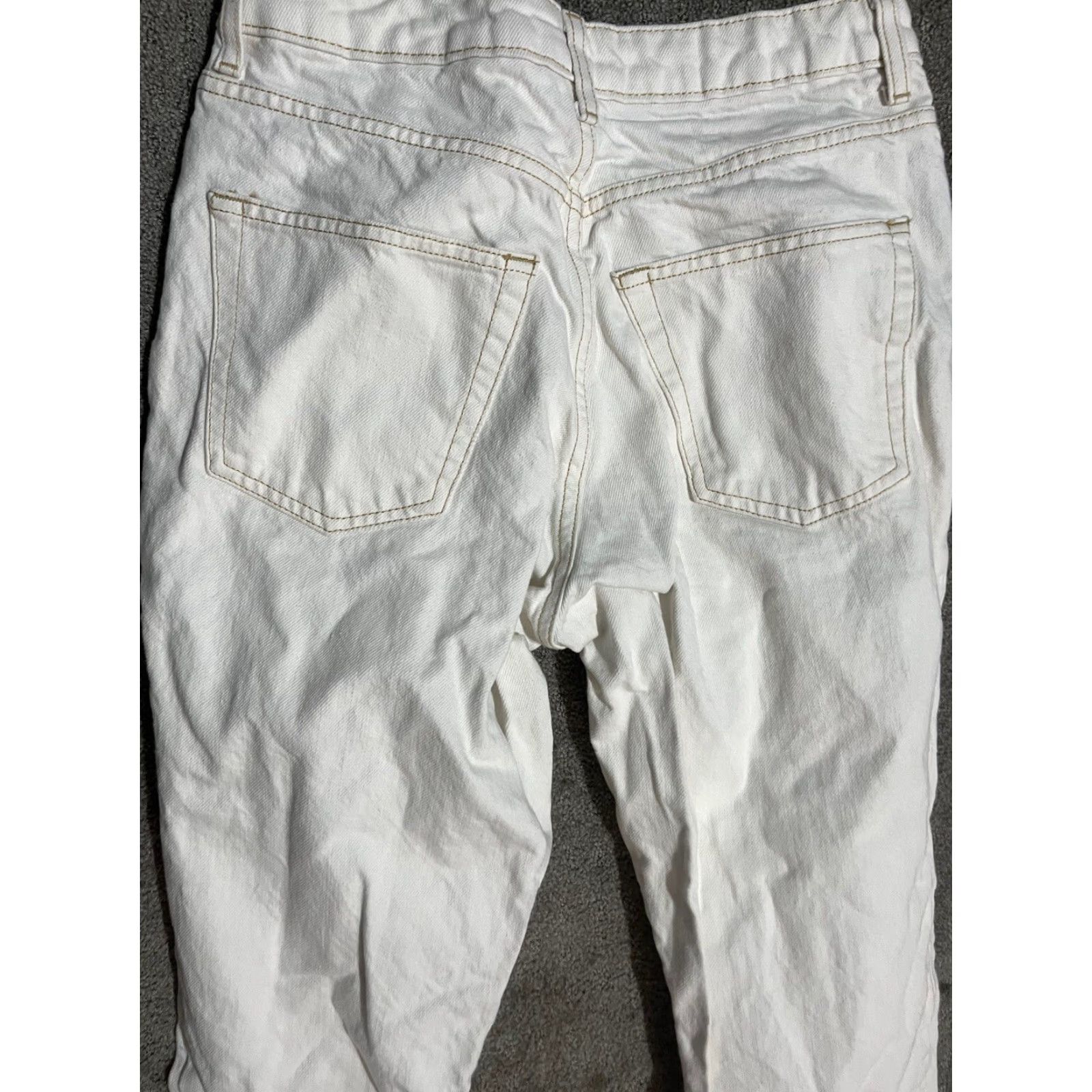 Topshop Topshop Jeans Womens 28 Petite White Denim High Rise Cropped Mom 5-Pocket Size 28" / US 6 / IT 42 - 4 Thumbnail