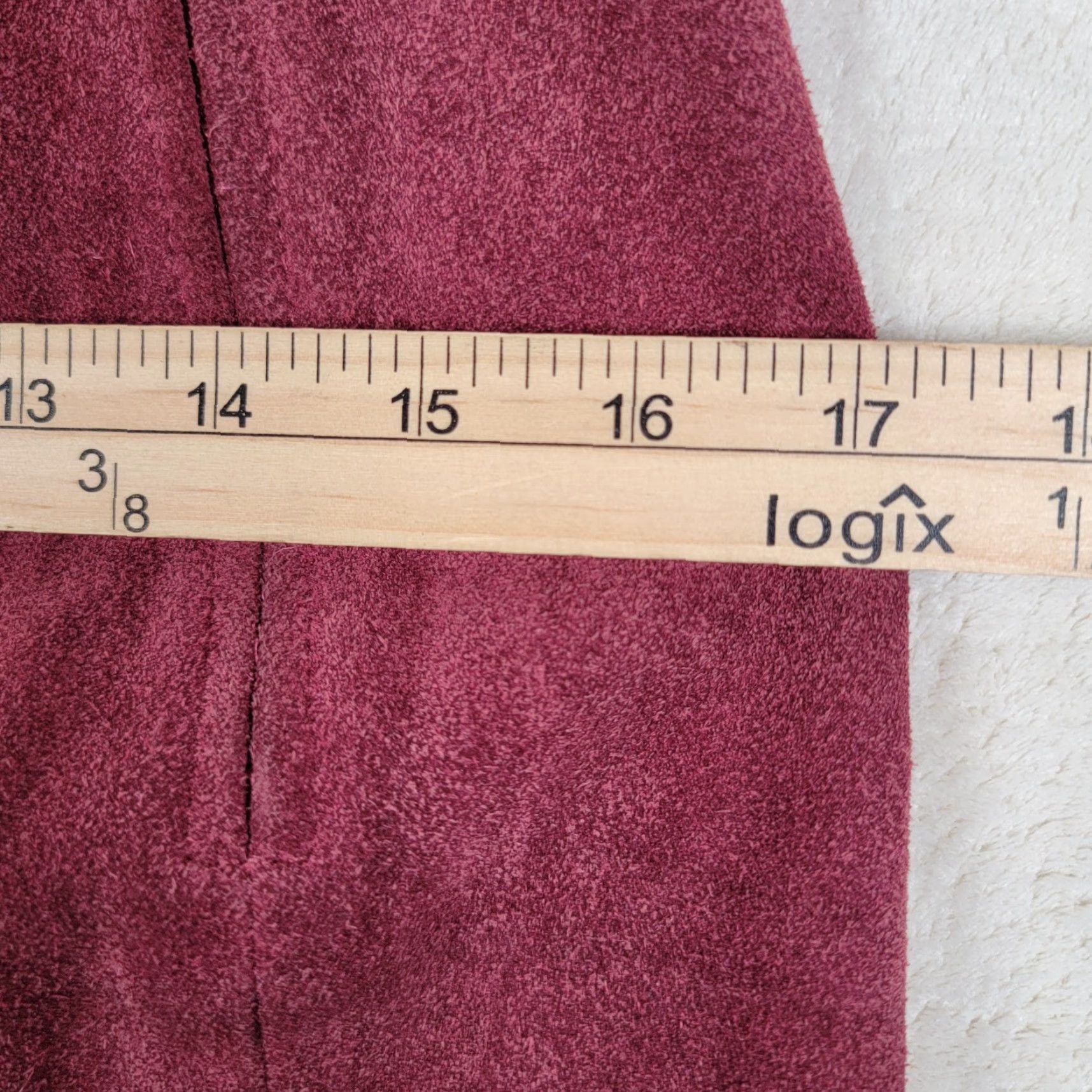 Vintage VINTAGE Jay Jacobs Red Suede Leather Skirt Womens Size 5/6 Midi Skirt Leath­er Zip Winter Fall Spring Casual Business Travel Womens Jet Set Style Size 28" / US 6 / IT 42 - 5 Thumbnail